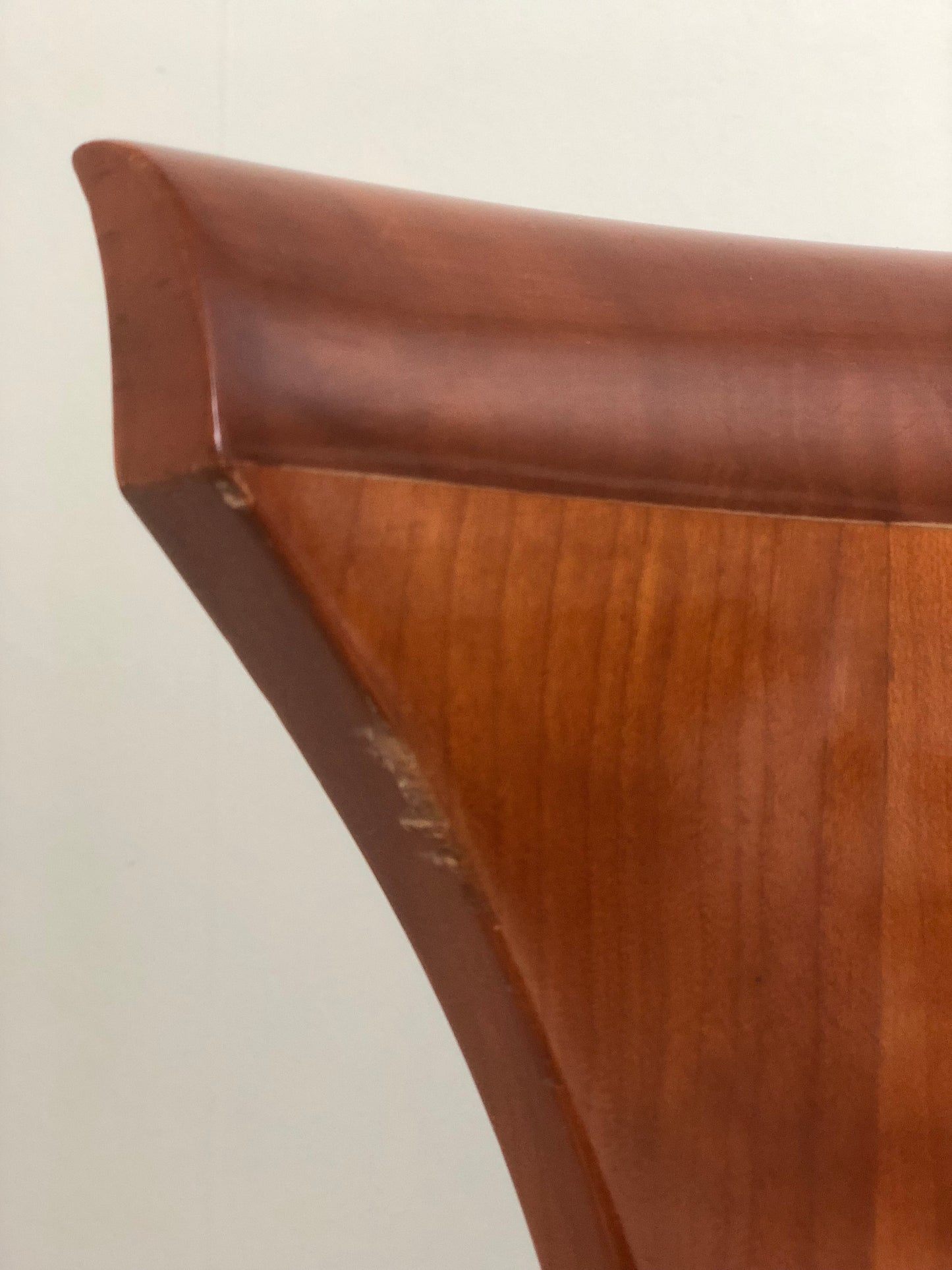 A Pair of 4 Giorgetti Cherry Wood Dining Chairs Model Sella Media by Leon Krier 1991