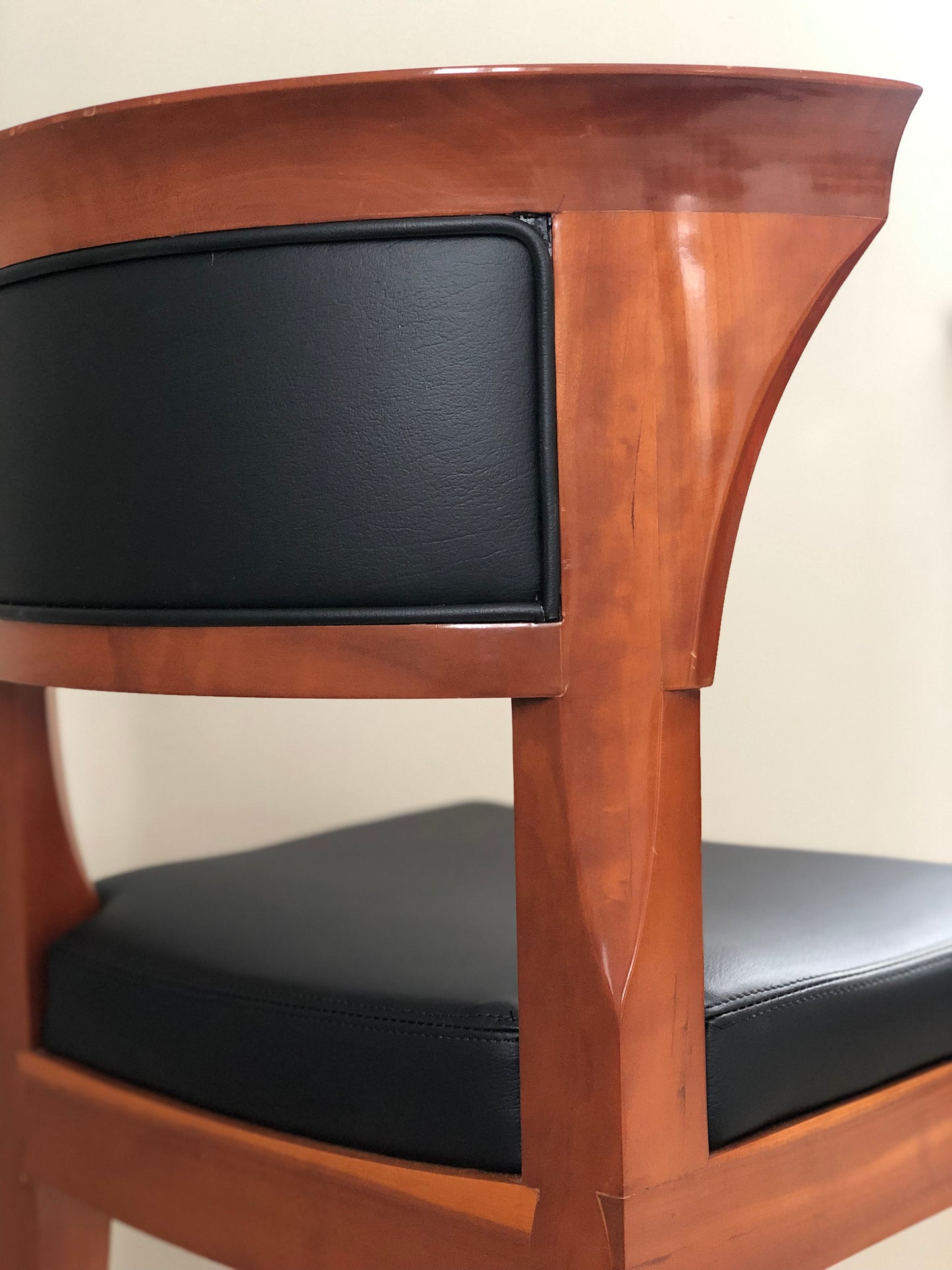 A Pair of 4 Giorgetti Cherry Wood Dining Chairs Model Sella Media by Leon Krier 1991