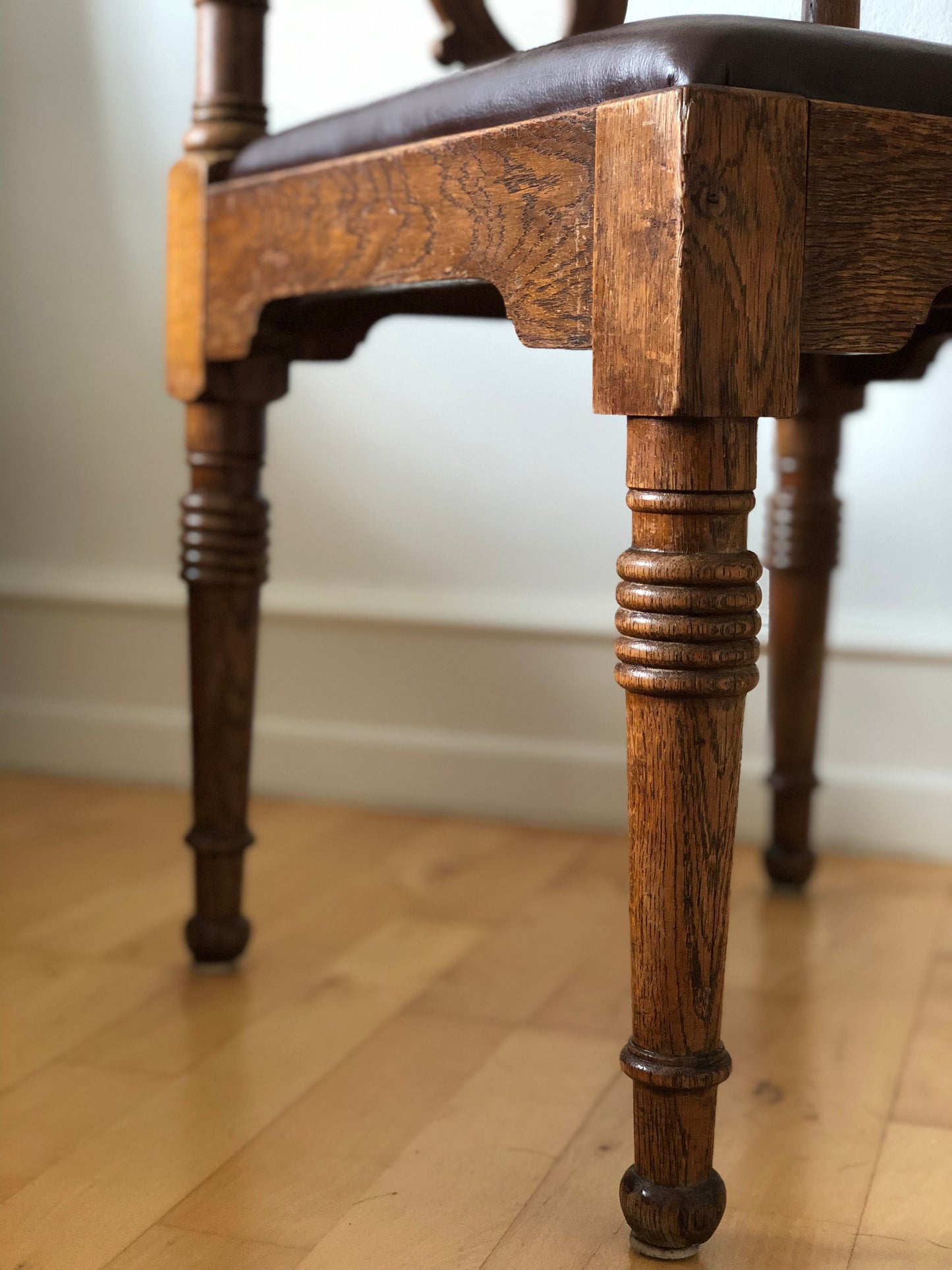 Antique Oak Corner Chair by Rud Rasmussen, Copenhagen Denmark Early 20th Century