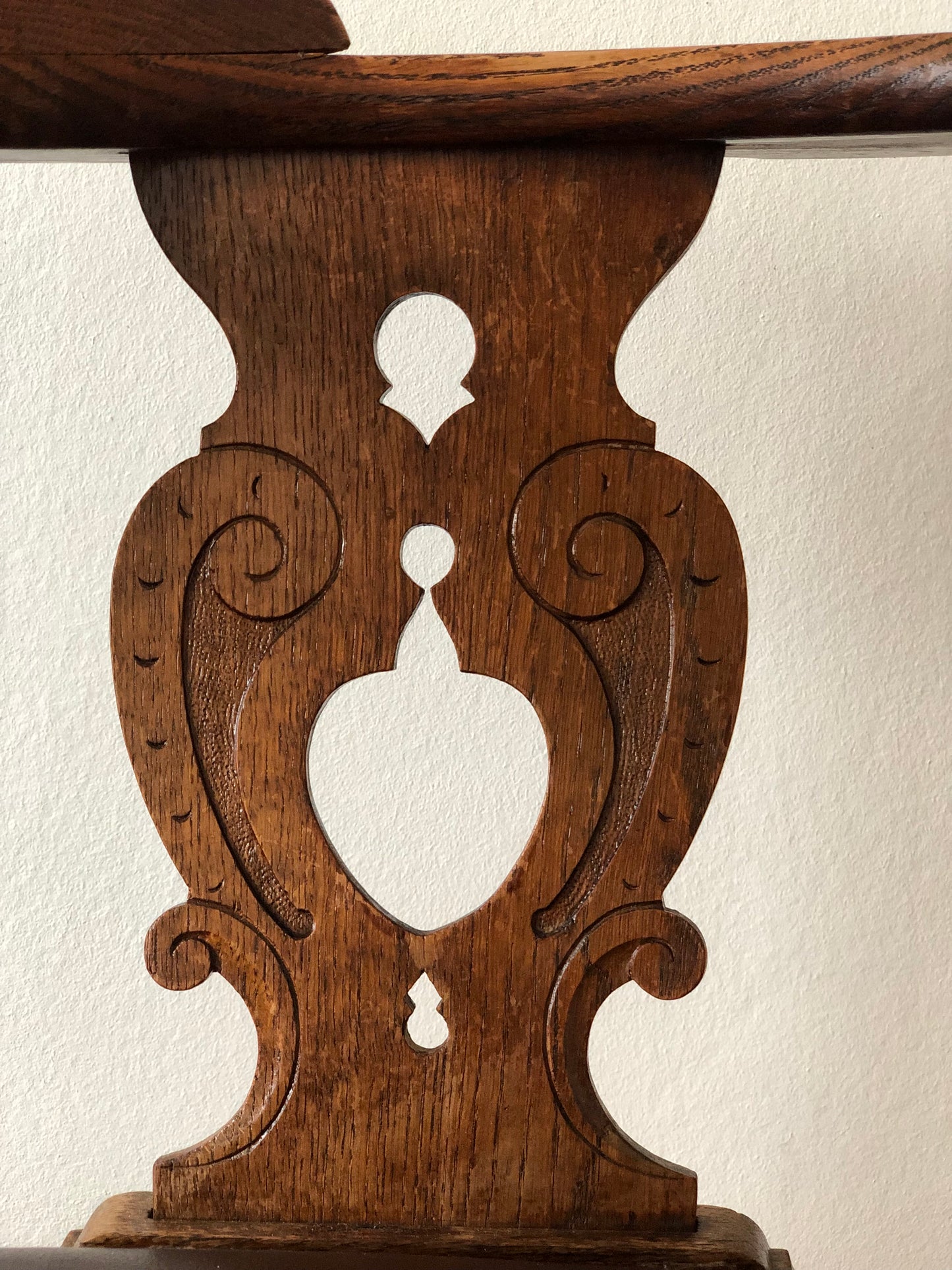 Antique Oak Corner Chair by Rud Rasmussen, Copenhagen Denmark Early 20th Century