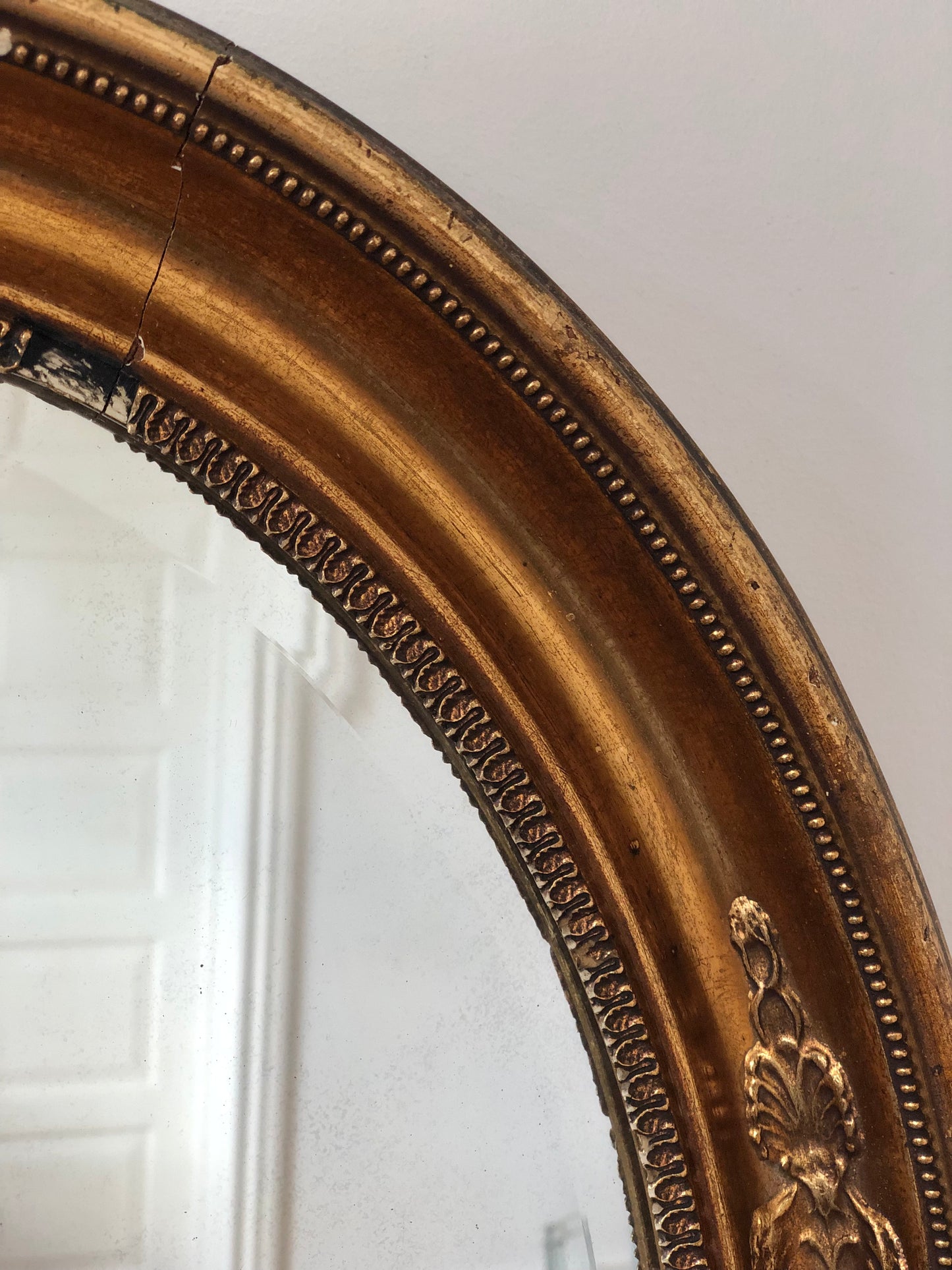 Antique Oval Giltwood Mirror France Late 19th Century