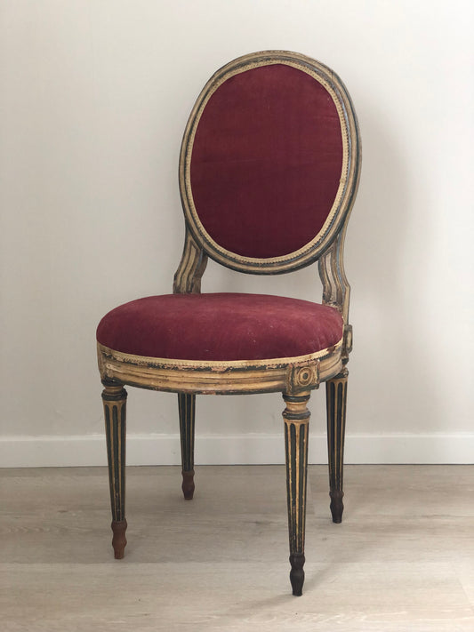 Louis Seize Gildwood Medallion Chair Late 19th Century