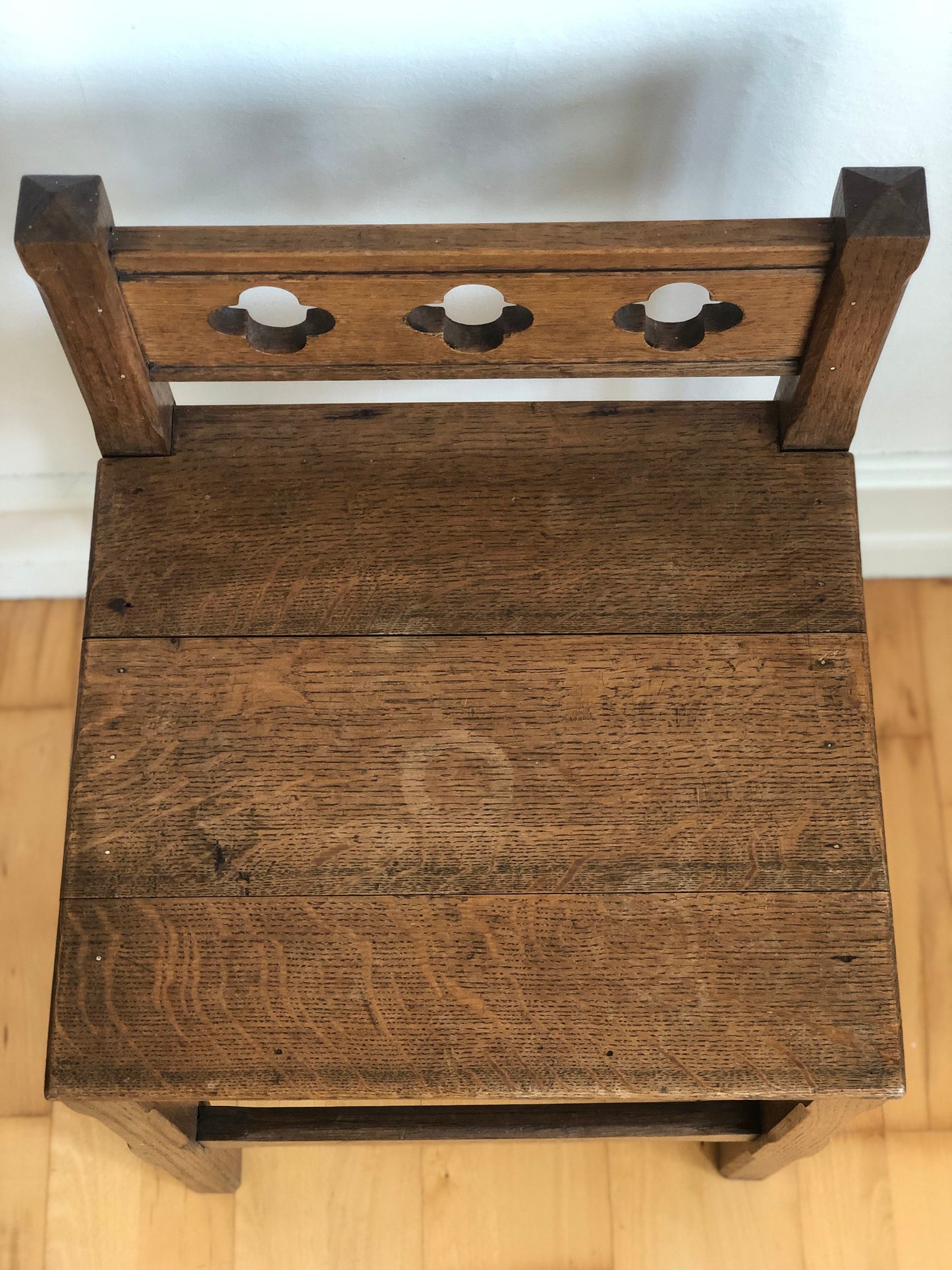 Pair of Early 20th Century Arts & Crafts Oak Hall Chairs