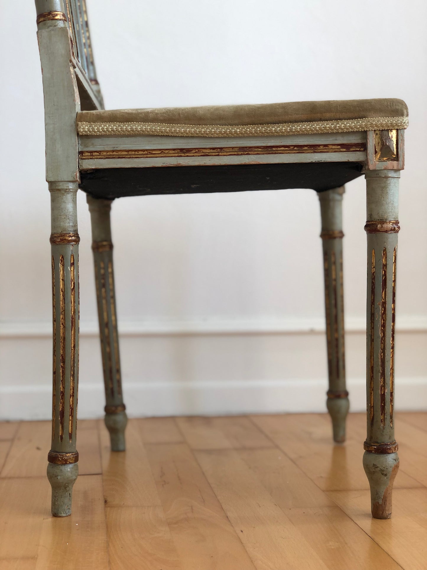 Pair of Late 18th Century Gustavian Chairs, Louis XVI Style, Sweden