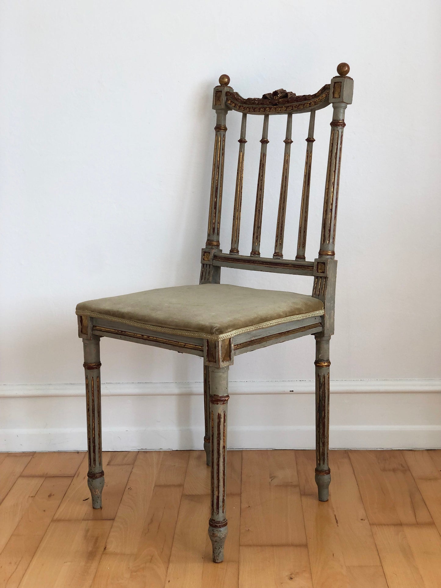 Pair of Late 18th Century Gustavian Chairs, Louis XVI Style, Sweden