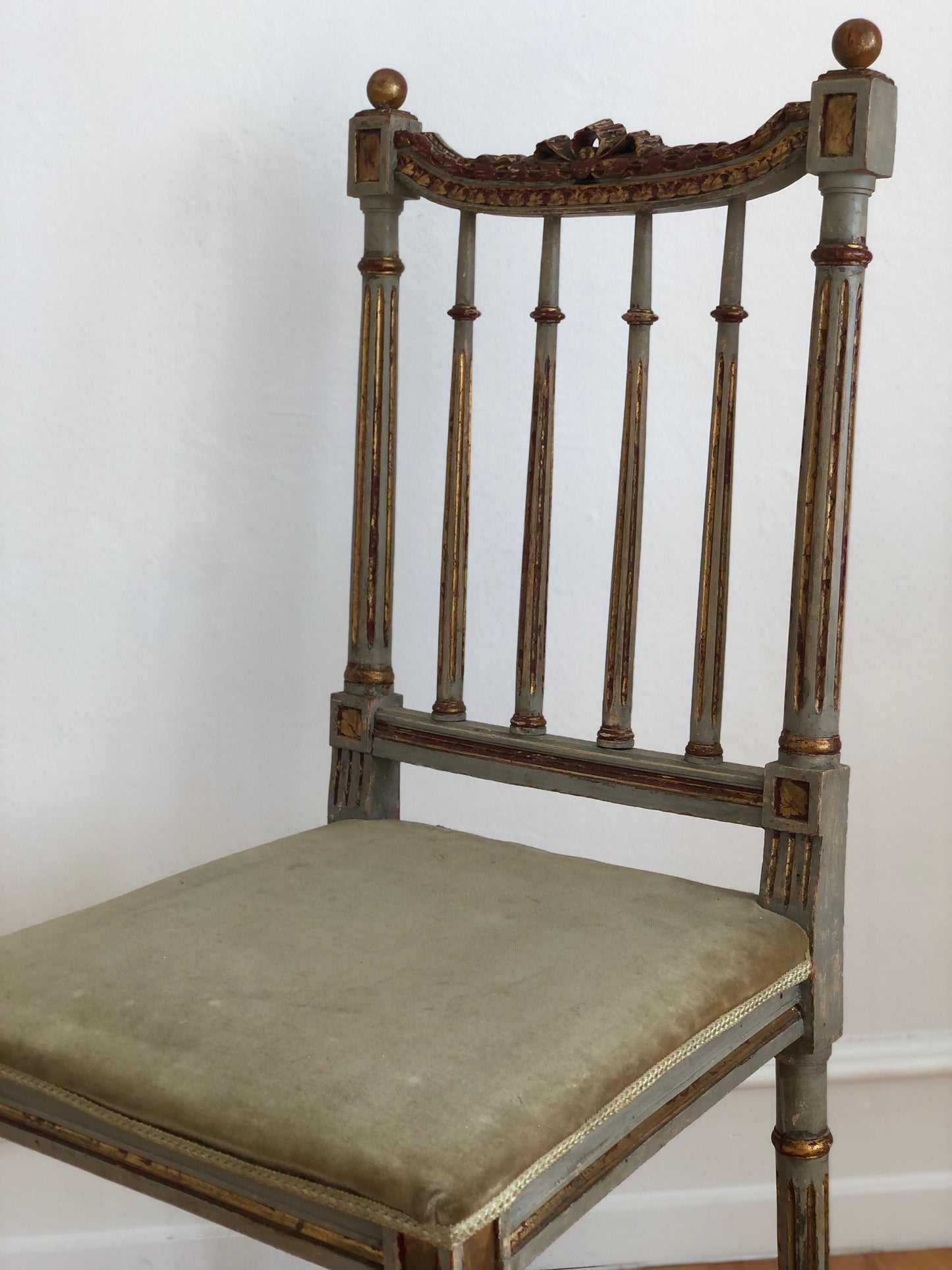 Pair of Late 18th Century Gustavian Chairs, Louis XVI Style, Sweden