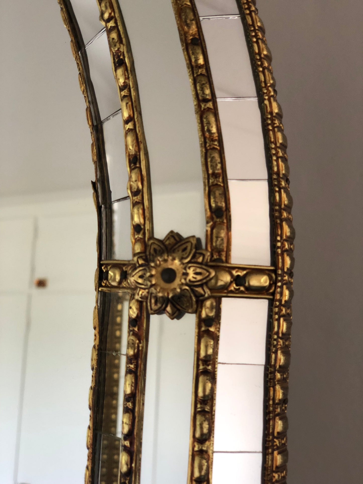 Vintage Venetian Large Mirror Hollywood Regency in Gold Spain 1990s