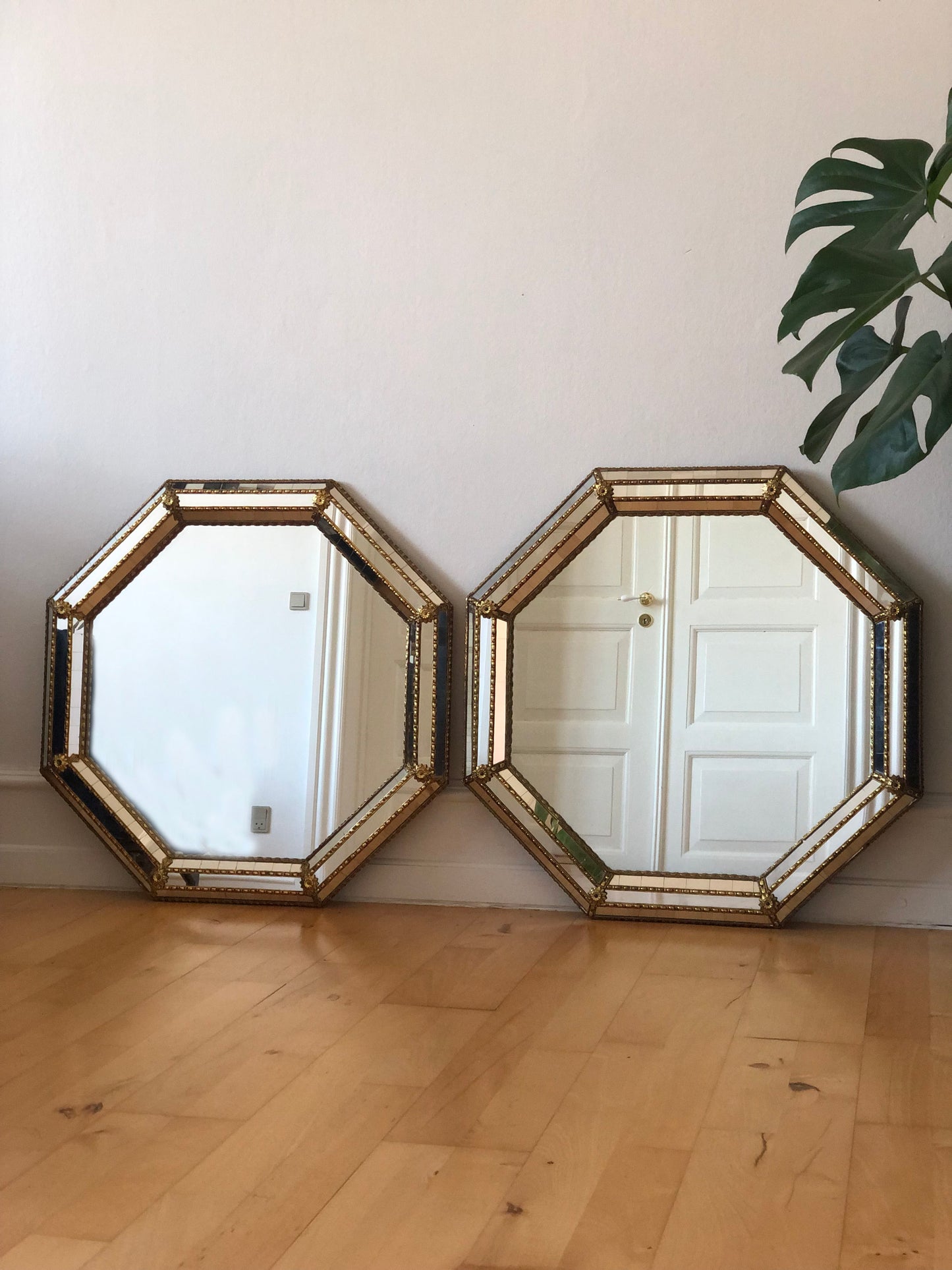 A Pair of Vintage Venetian Octagon Mirror Hollywood Regency in Gold Spain 1990s