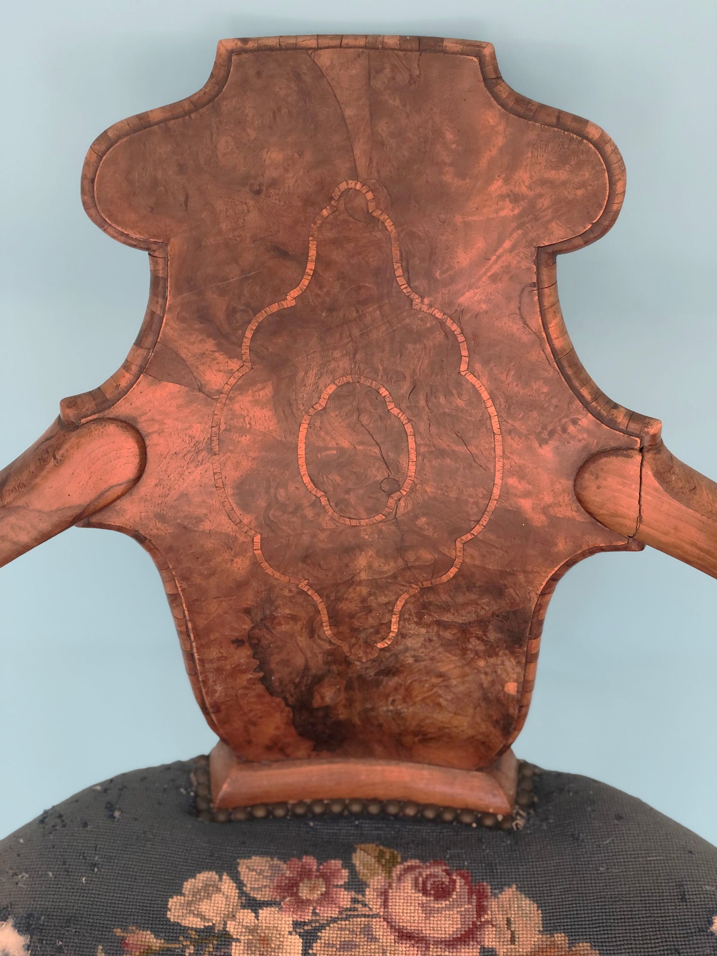 19th Century George IV English Burr Walnut Armchair “Shepherds Crooks” Made by Gillows of Lancaster and London