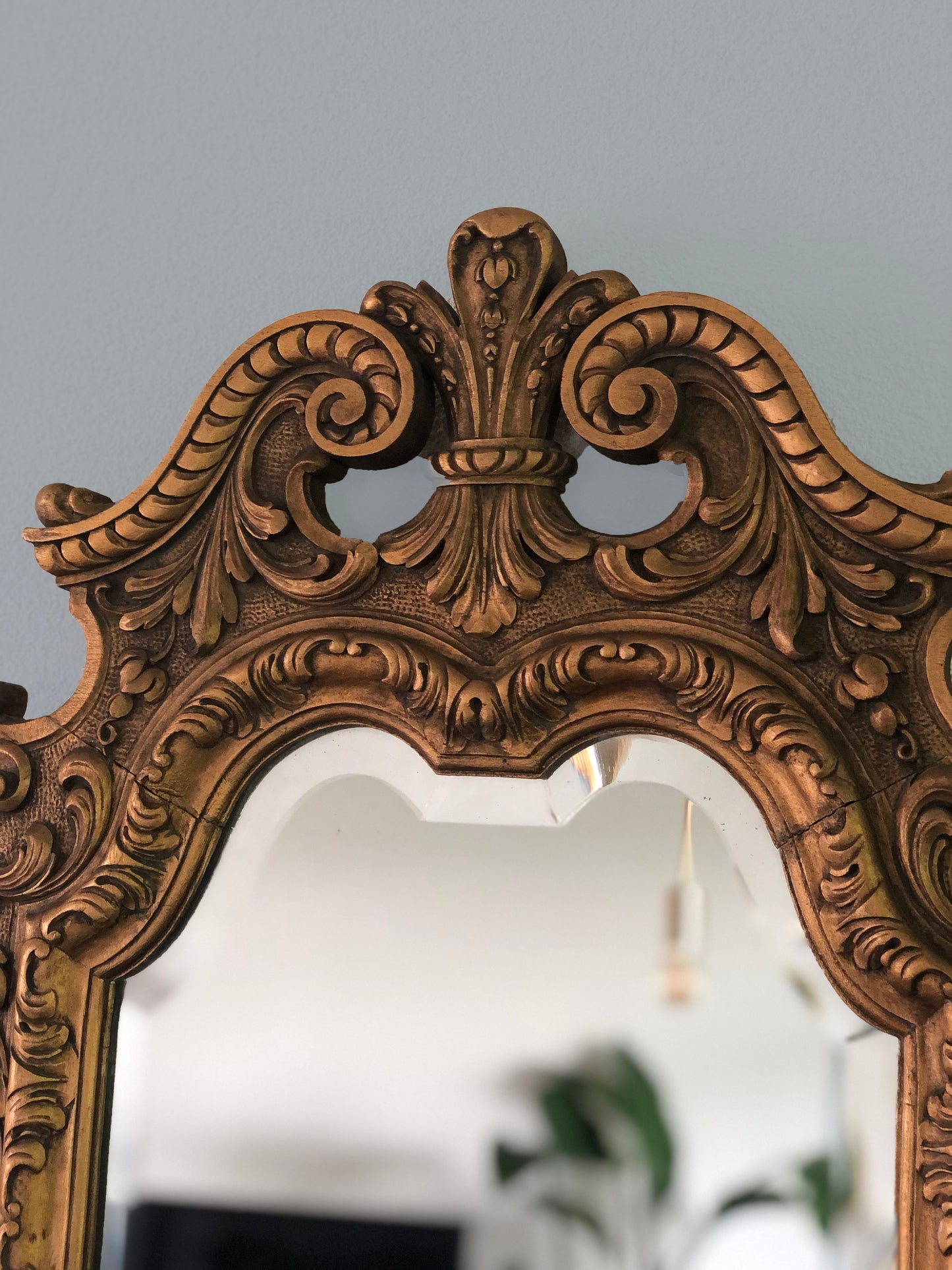 Art Deco Facet Cut Carved wooden Giltwood Penant Mirror