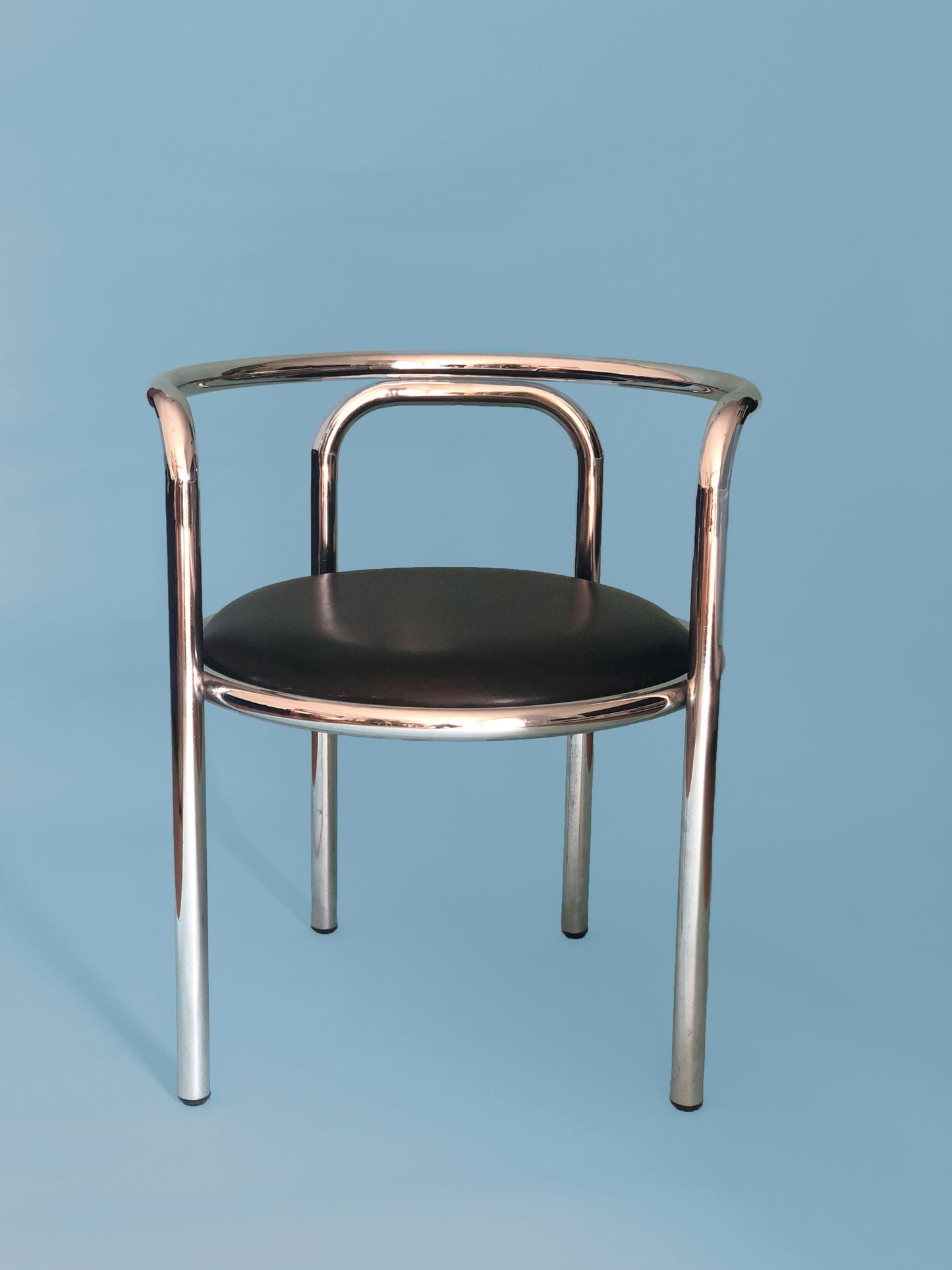 Set of 4 Vintage Locus Solus chairs designed by Gae Aulenti for Zanotta