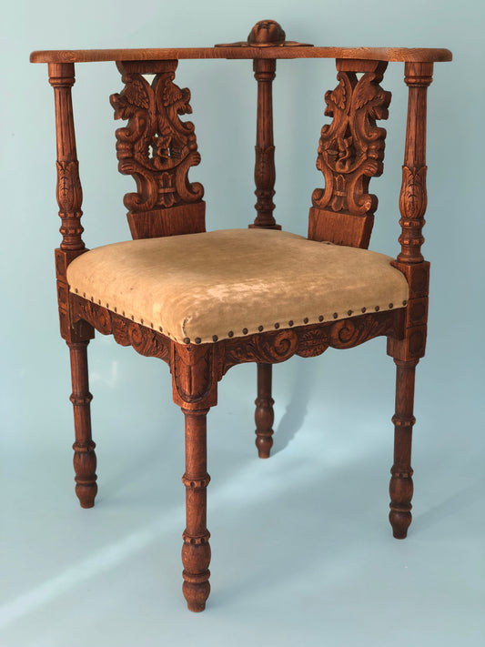 Victorian Carved Oak Corner Chair Cherub Head 1920s