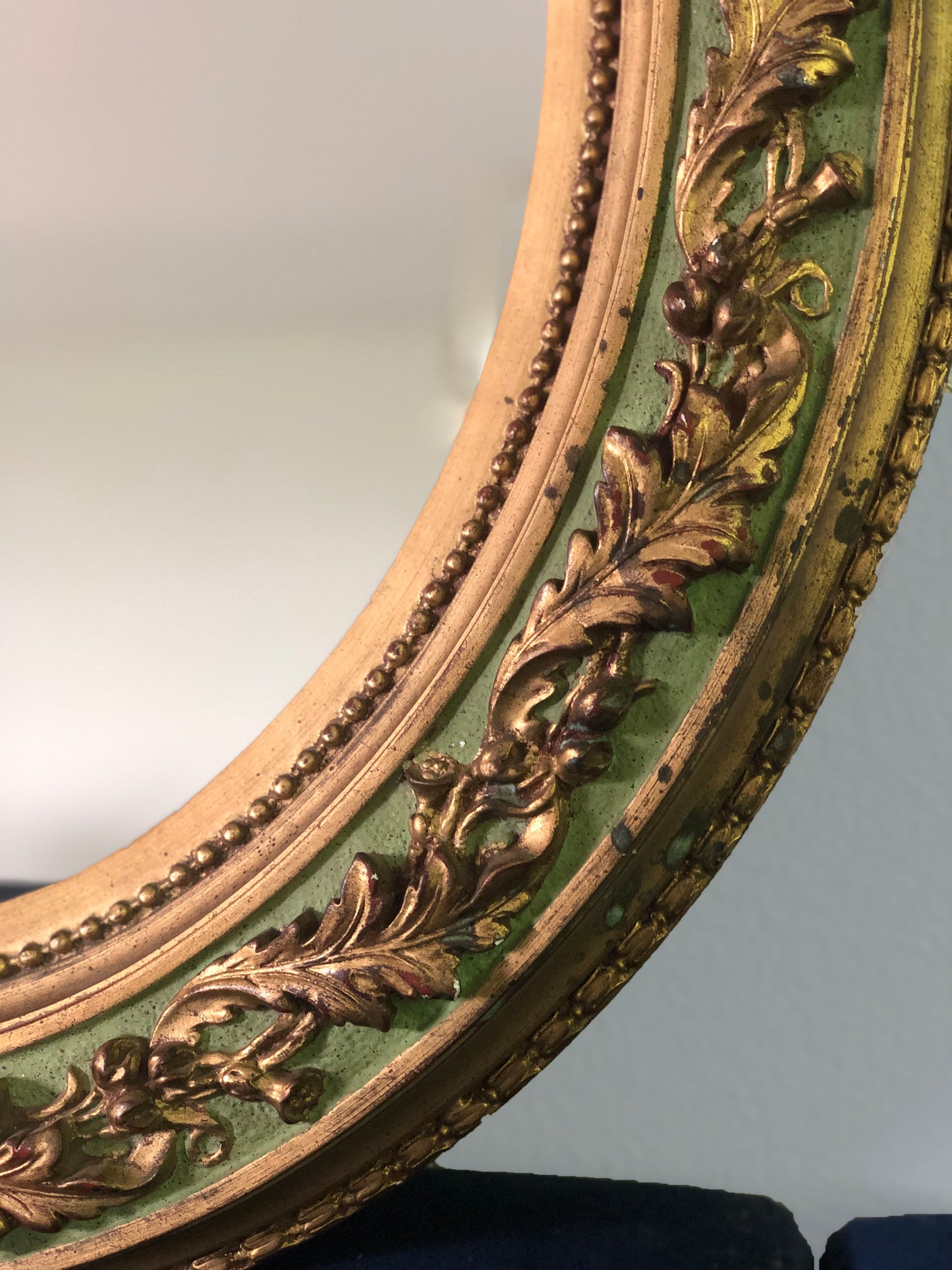 Vintage Giltwood Oval Heavy Mirror 1980s