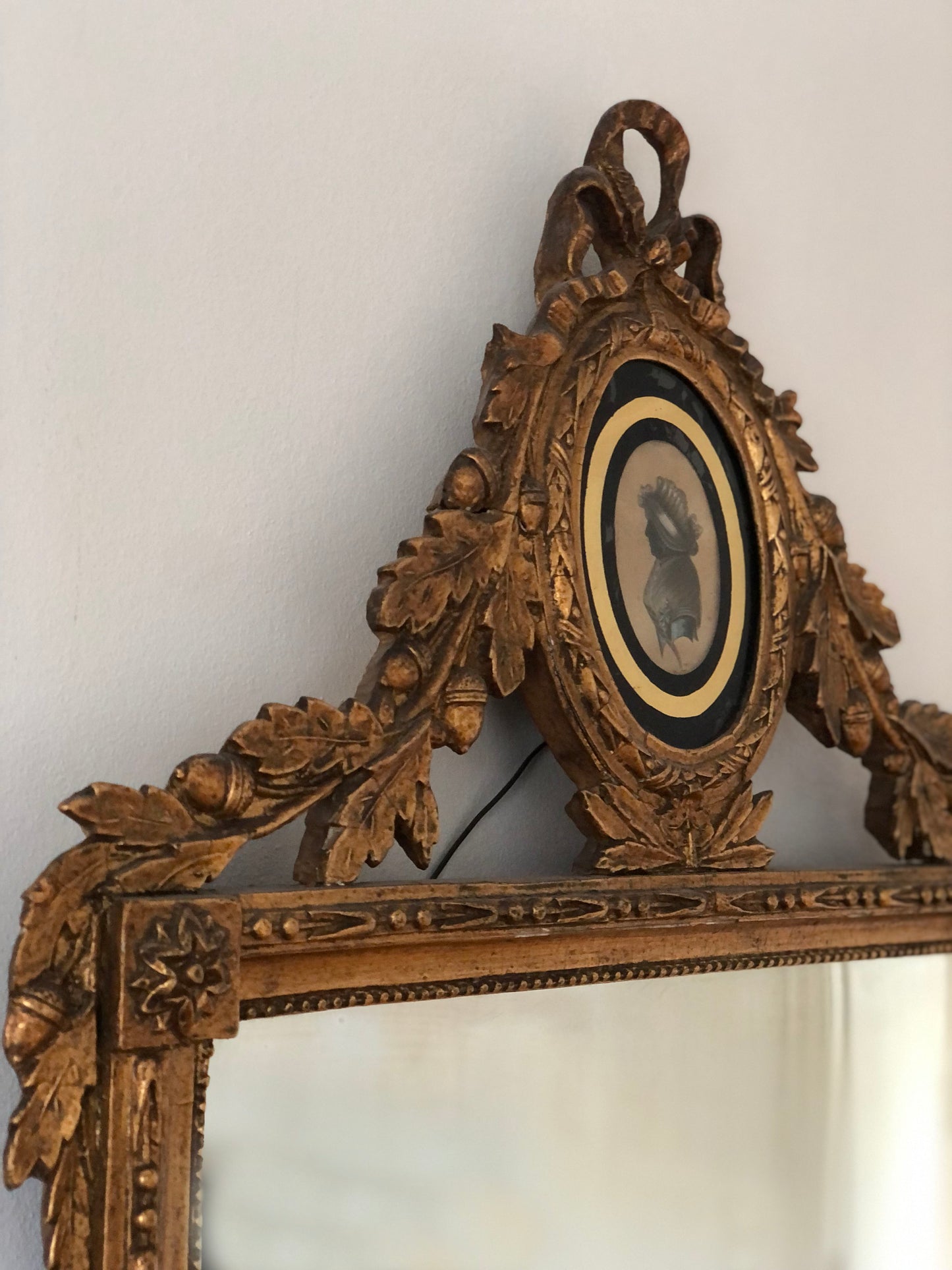 18th Century Dutch Giltwood Louis XVI Carved Mirror with Verre églomisé