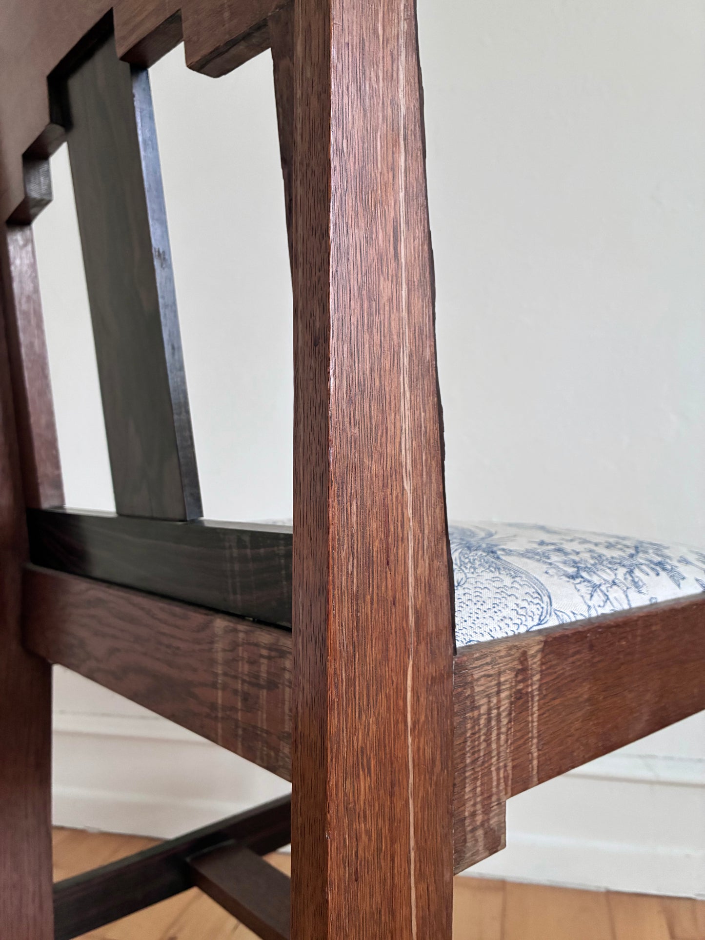 A Pair of Dutch Art Deco Amsterdam School Chairs, 1920s