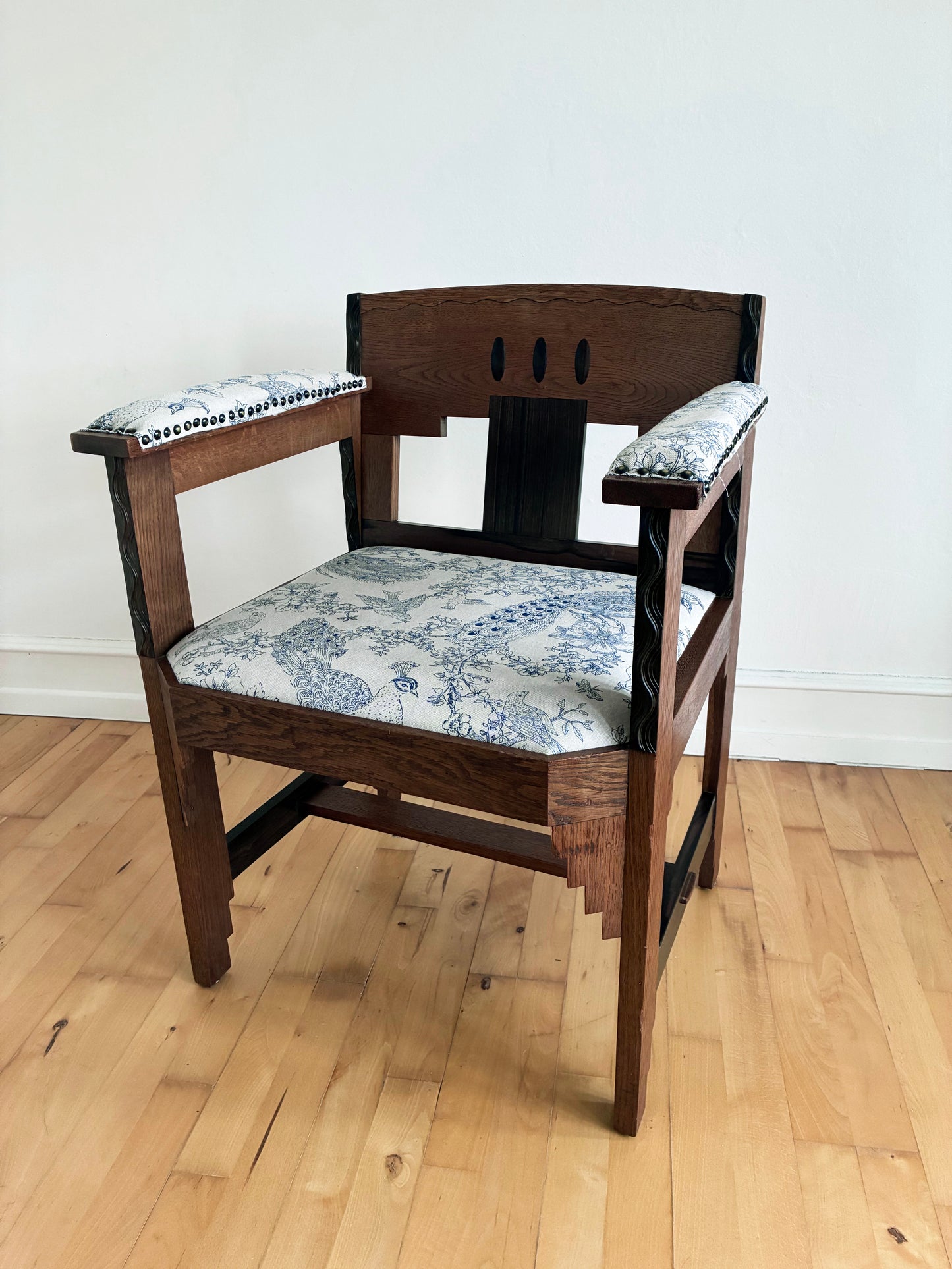 Dutch Art Deco Amsterdam School Armchair, 1920s