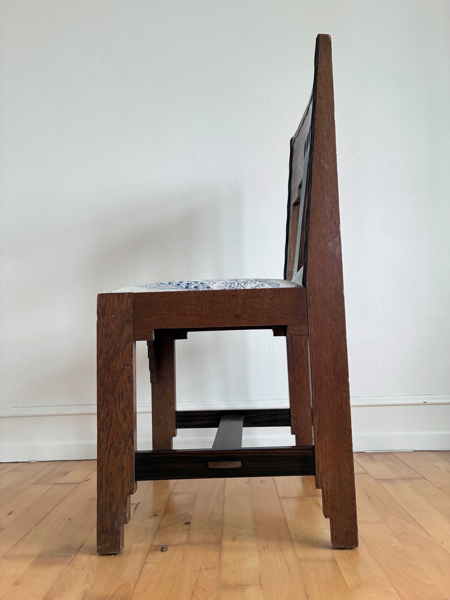 A Pair of Dutch Art Deco Amsterdam School Chairs, 1920s