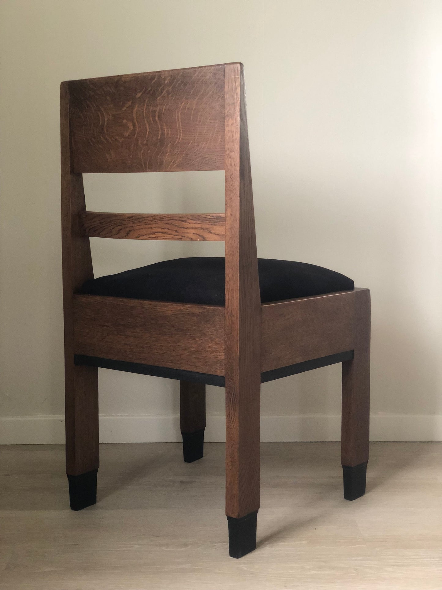 Pair of Oak Art Deco “Haagse School” Chair By H. Fels For L.O.V. Oosterbeek 1920s