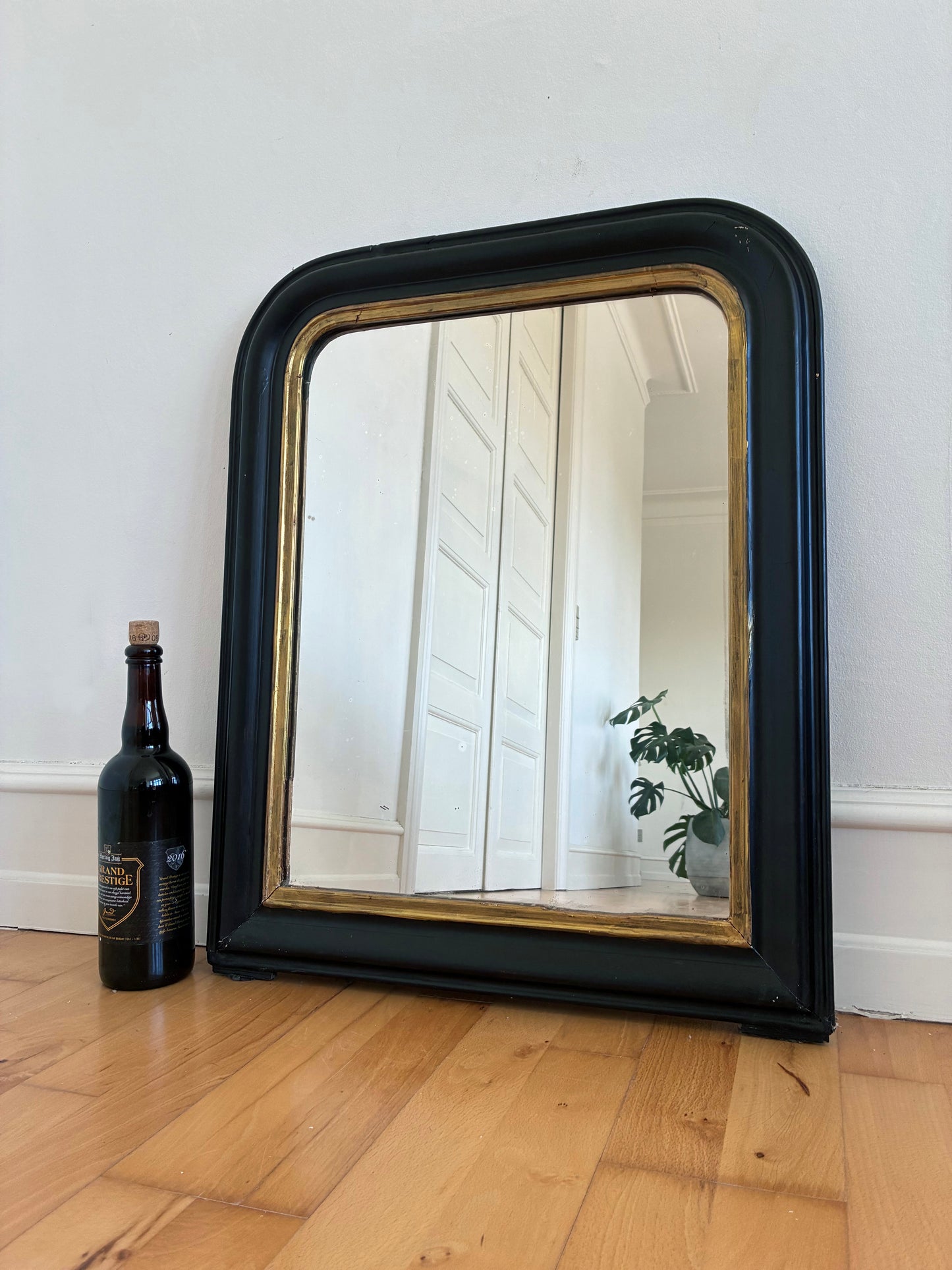 Antique French Louis Philippe Mirror – Black and Gold, Late 19th Century