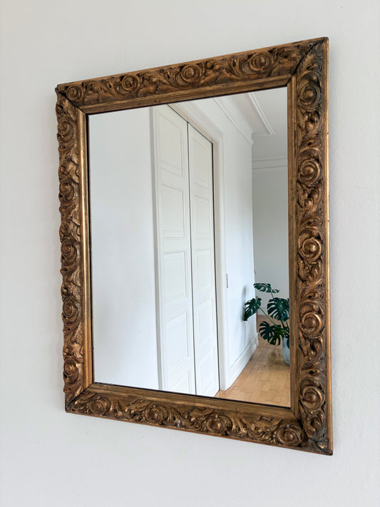 Antique Giltwood Wall Mirror in Gold