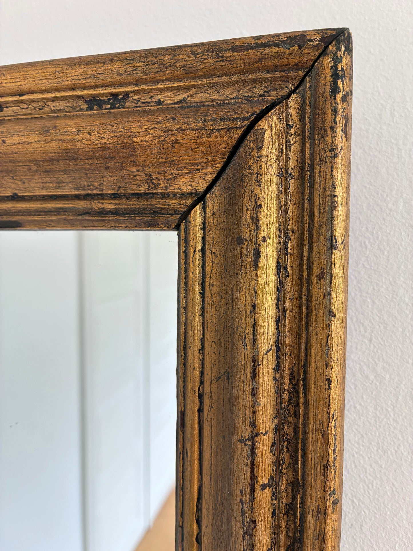Antique Giltwood Wall Mirror in Gold