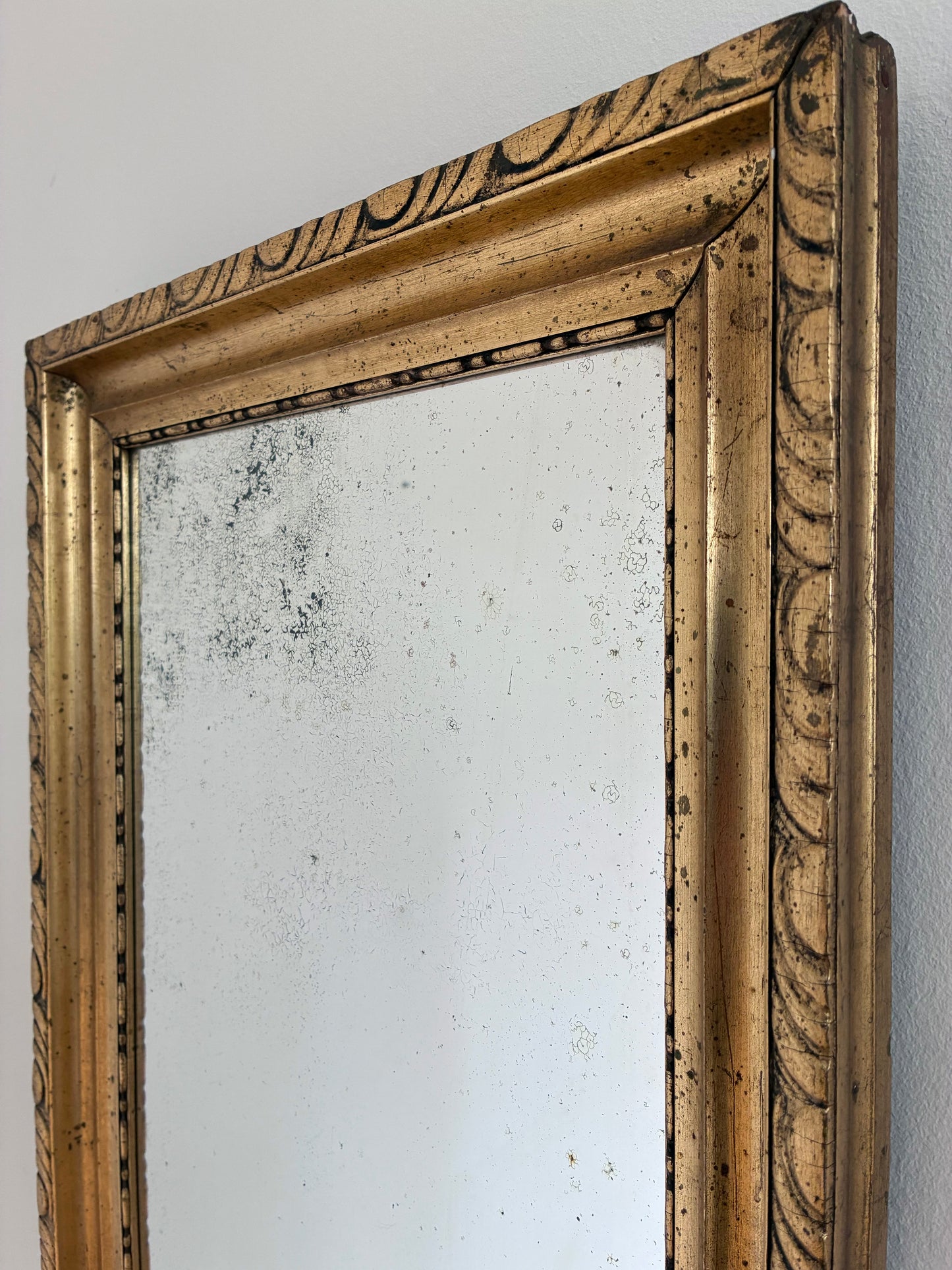 Antique Giltwood Wall Mirror in Gold