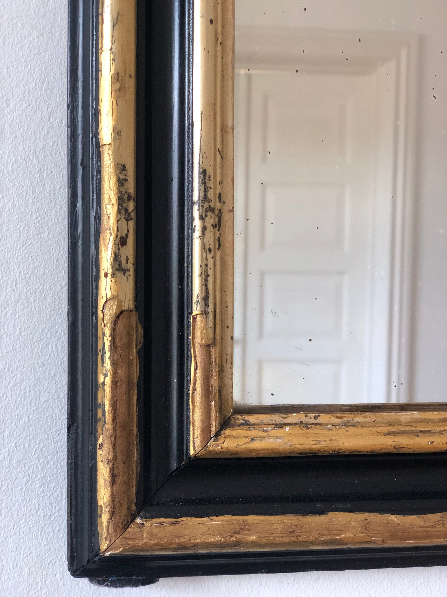 Large Antique Louis Philippe French Mirror in Black and Gold, Late 19th Century