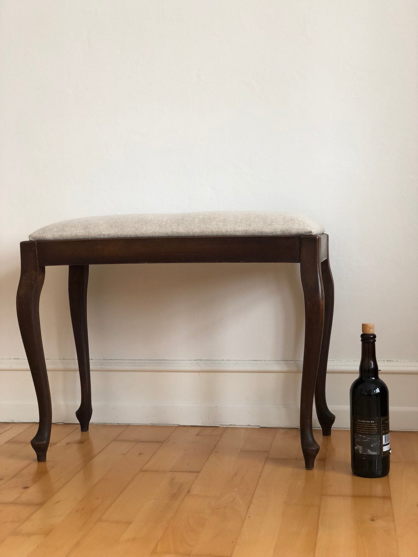 Antique Louis XV Style Entryway Bench – Dutch, Early 20th Century