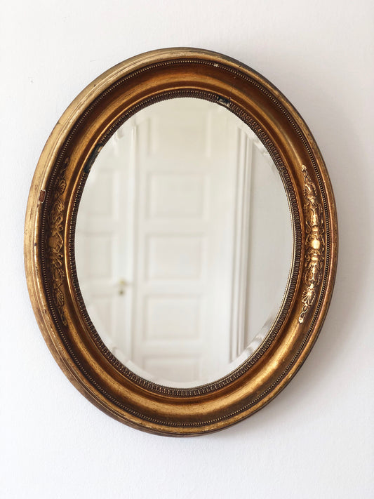 Antique Oval Giltwood Mirror France Late 19th Century