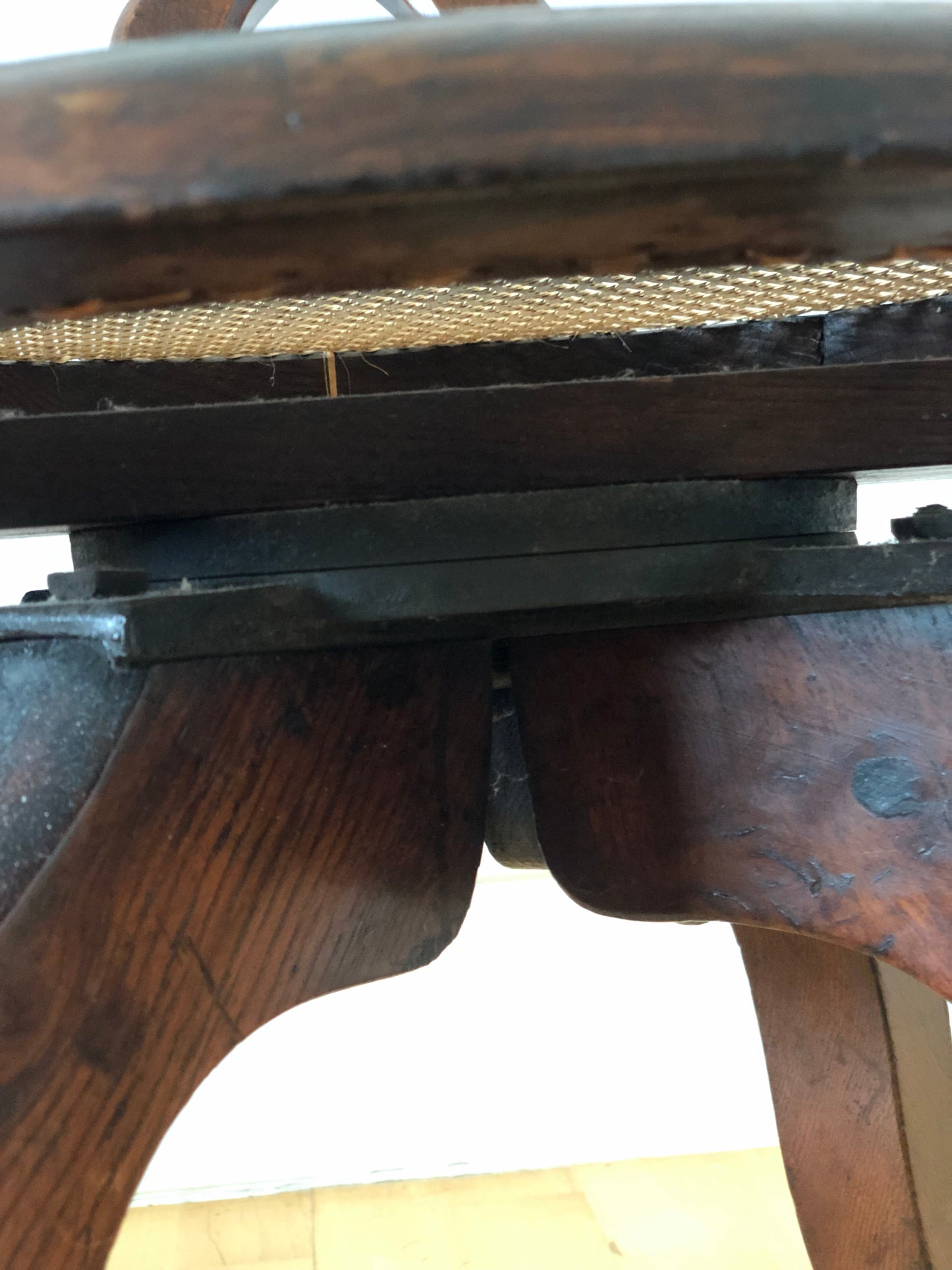 Edwardian Mahogany Swivel Desk Chair on Castors Early 20th Century United Kingdom