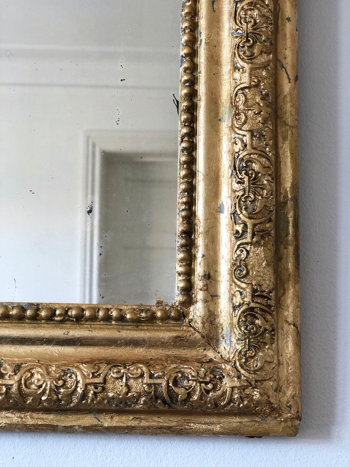 High Quality Antique Louis Philippe Giltwood Mirror France Late 19th Century