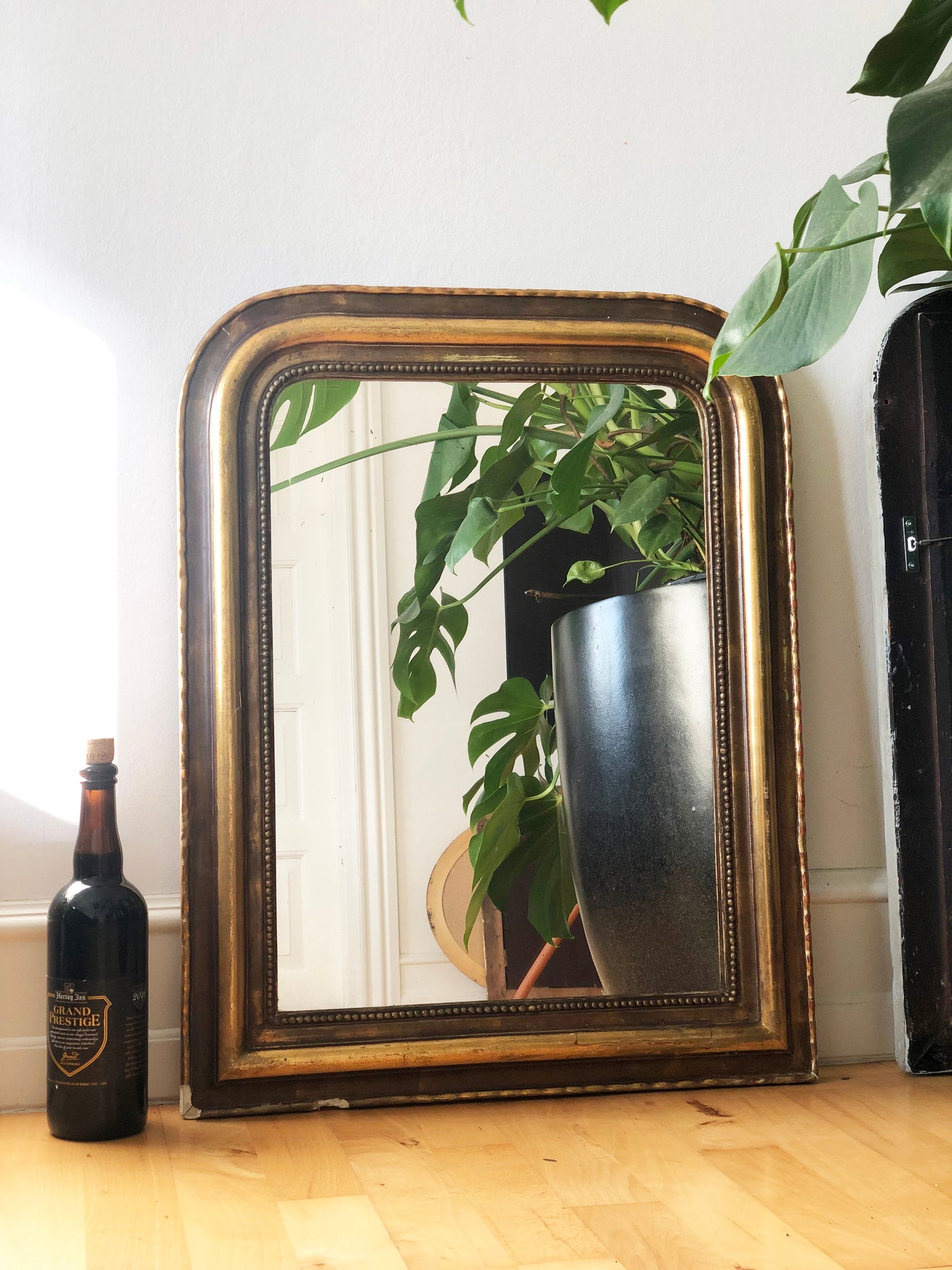 Large Antique French Louis Philippe Giltwood Mirror – Late 19th Century
