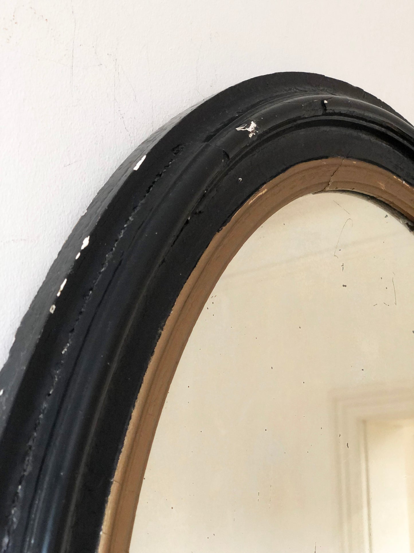 Large Antique French Louis Philippe Oval  Mirror – Black and Gold, Late 19th Century