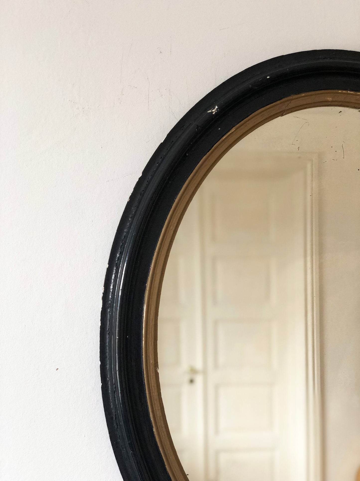 Large Antique French Louis Philippe Oval  Mirror – Black and Gold, Late 19th Century