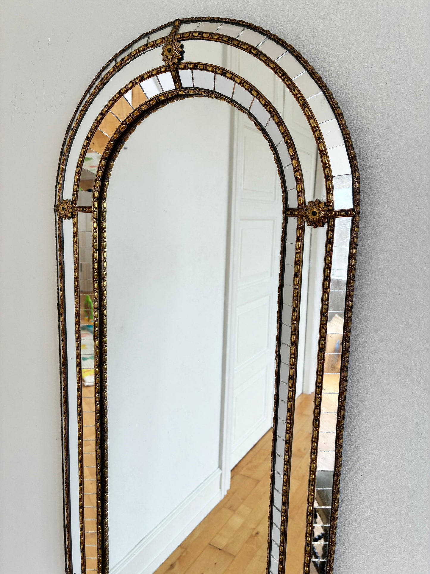 Large Vintage Spanish Venetian-Style Wall Mirror, Full Length Brass, 1980s Hollywood Regency