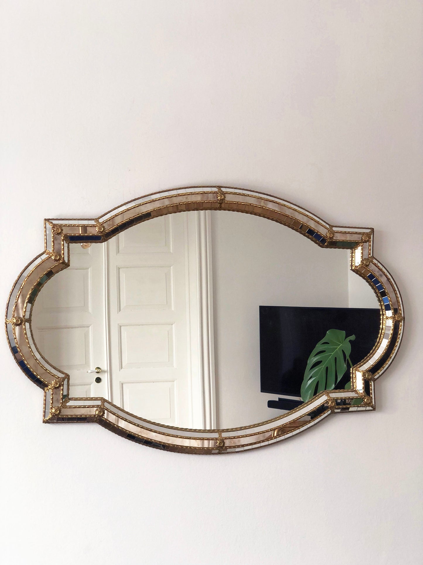 Large Vintage Venetian Brass Cartouche Mirror – Gold Hollywood Regency, Spanish 1980s