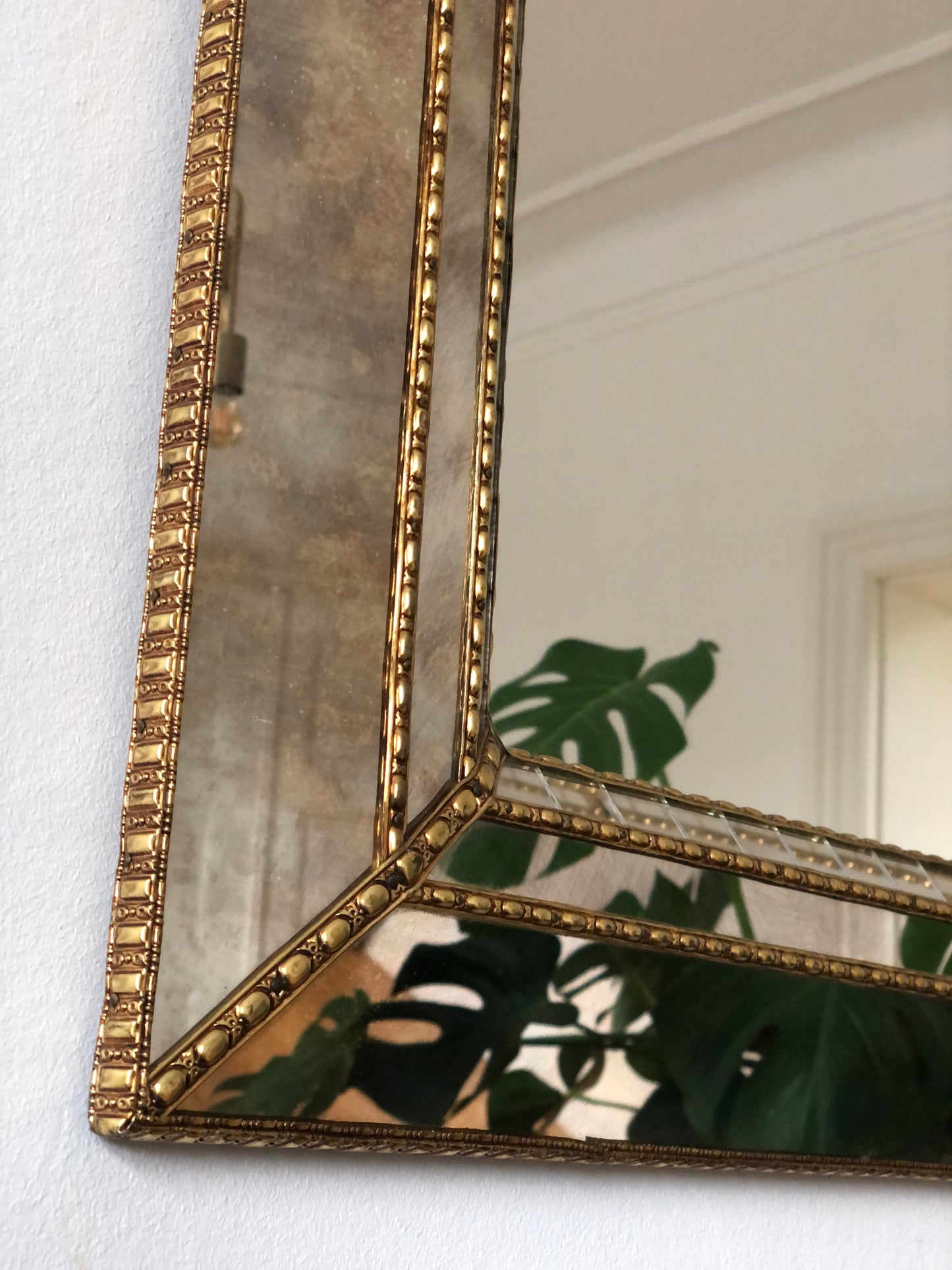 Large Vintage Venetian Brass Mirror – Gold Hollywood Regency, Spanish 1990s