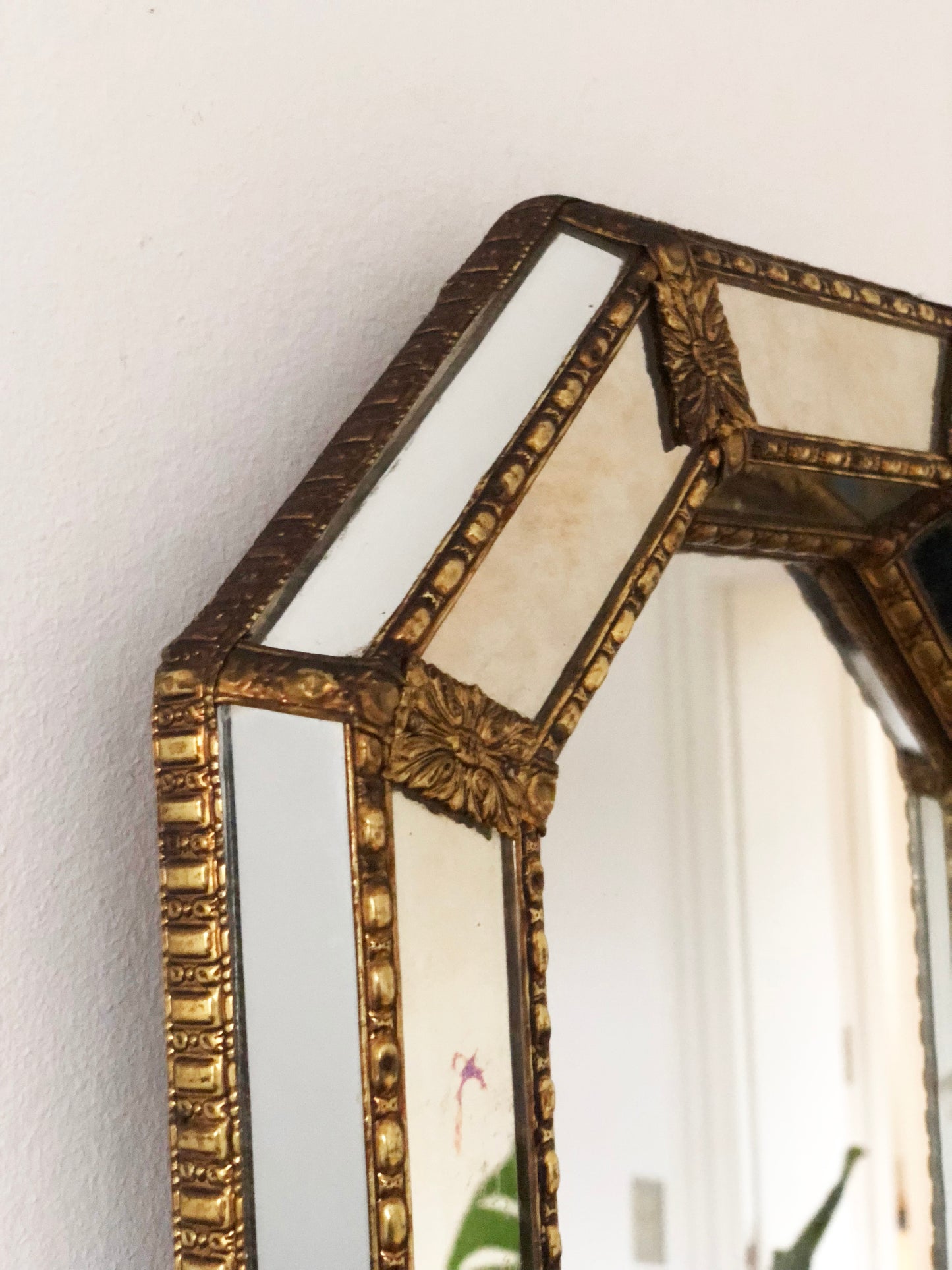 Large Vintage Venetian Full Length Brass Mirror – Gold Hollywood Regency, Spanish 1990s