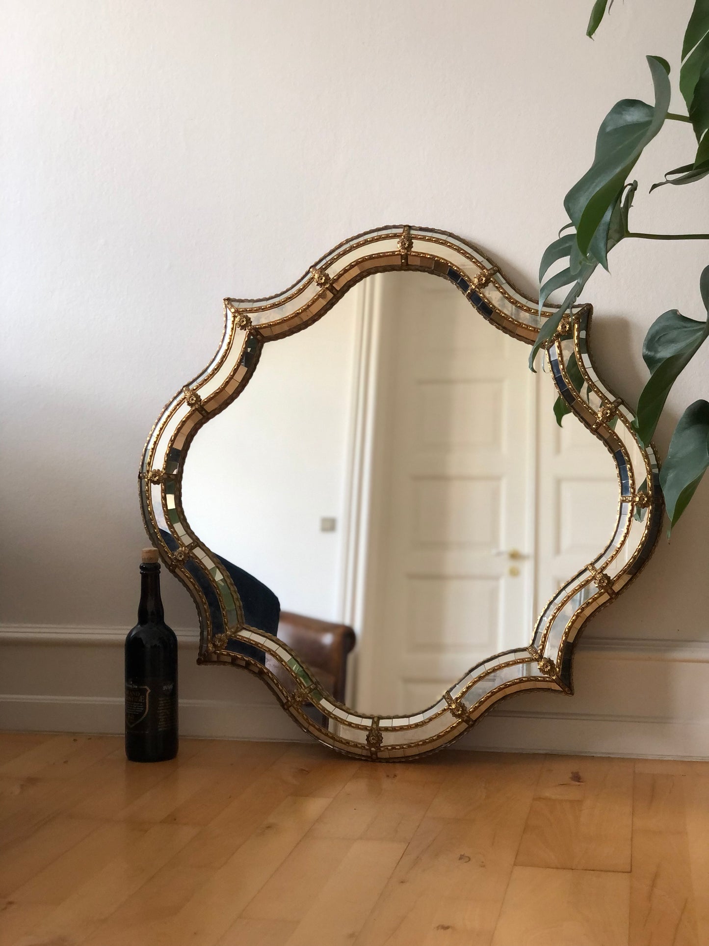 Vintage Venetian Large Mirror Hollywood Regency in Gold Spain 1990s