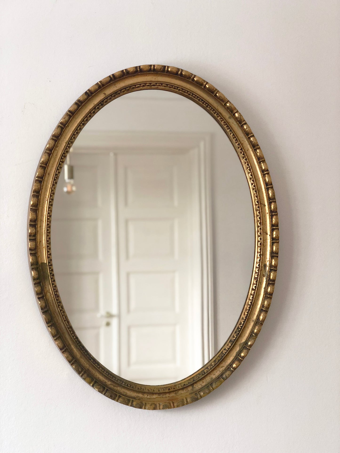 Vintage Italian Giltwood Oval Mirror – 1980s