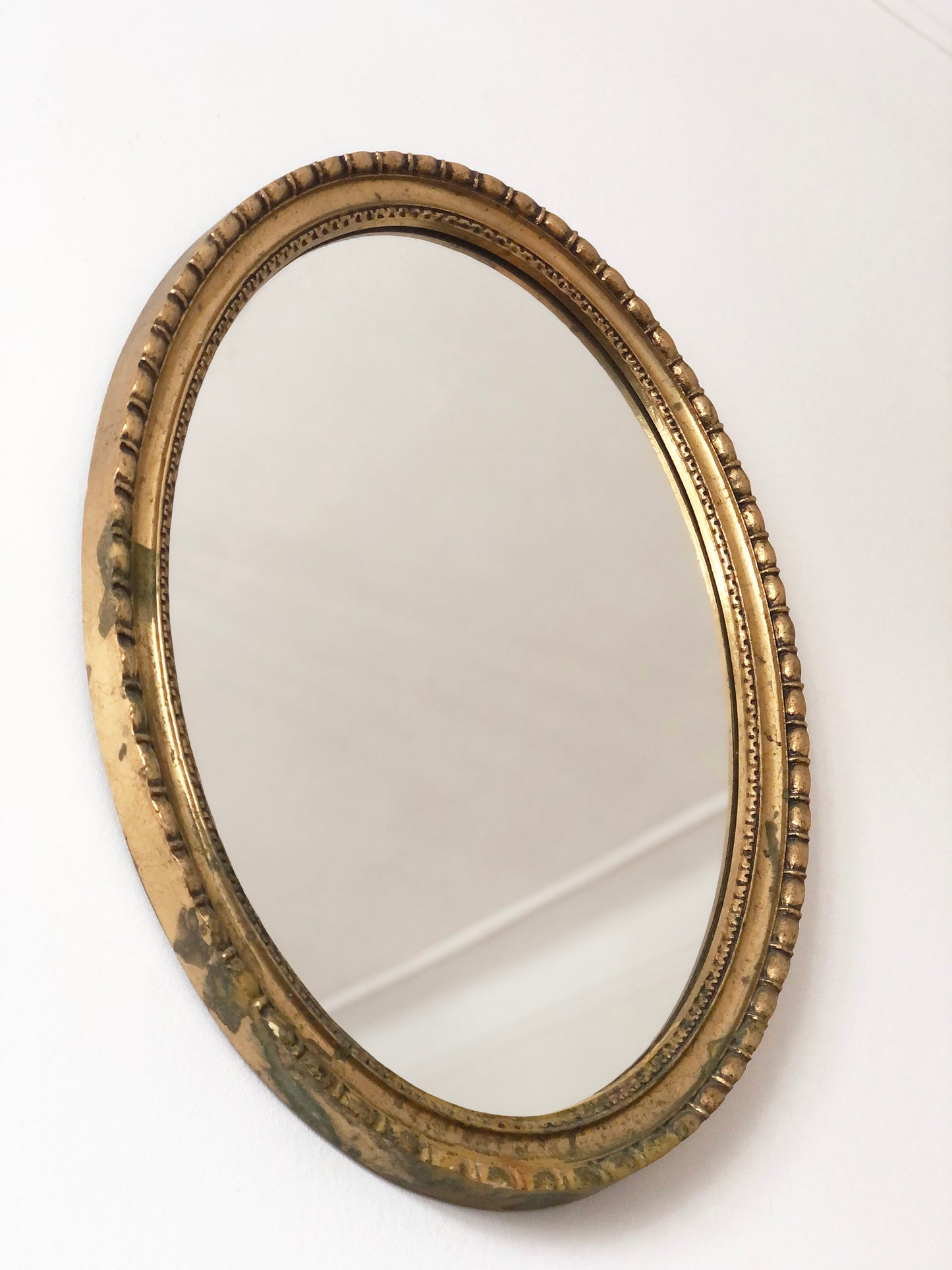 Vintage Italian Giltwood Oval Mirror – 1980s