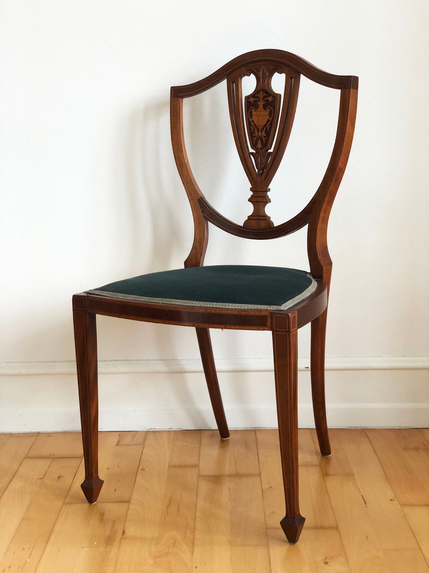Pair of Antique Mahogany Hepplewhite Revival Chairs Denmark 1900s