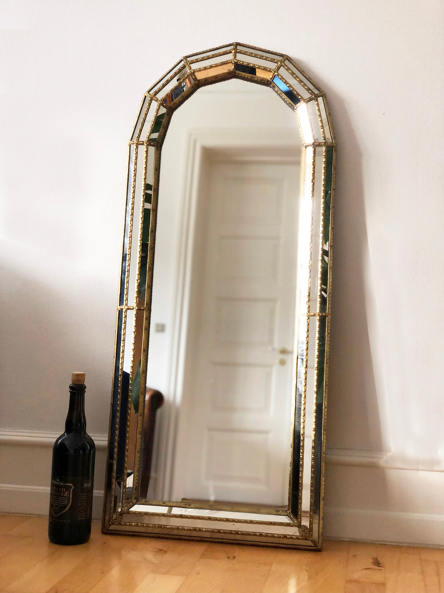 Large Vintage Venetian Full Length Brass Mirror – Gold Hollywood Regency, Spanish 1990s