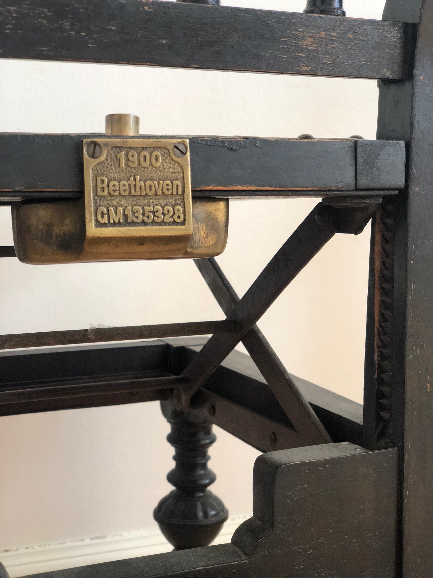 Victorian Adjustable Music Chair Beethoven 1900