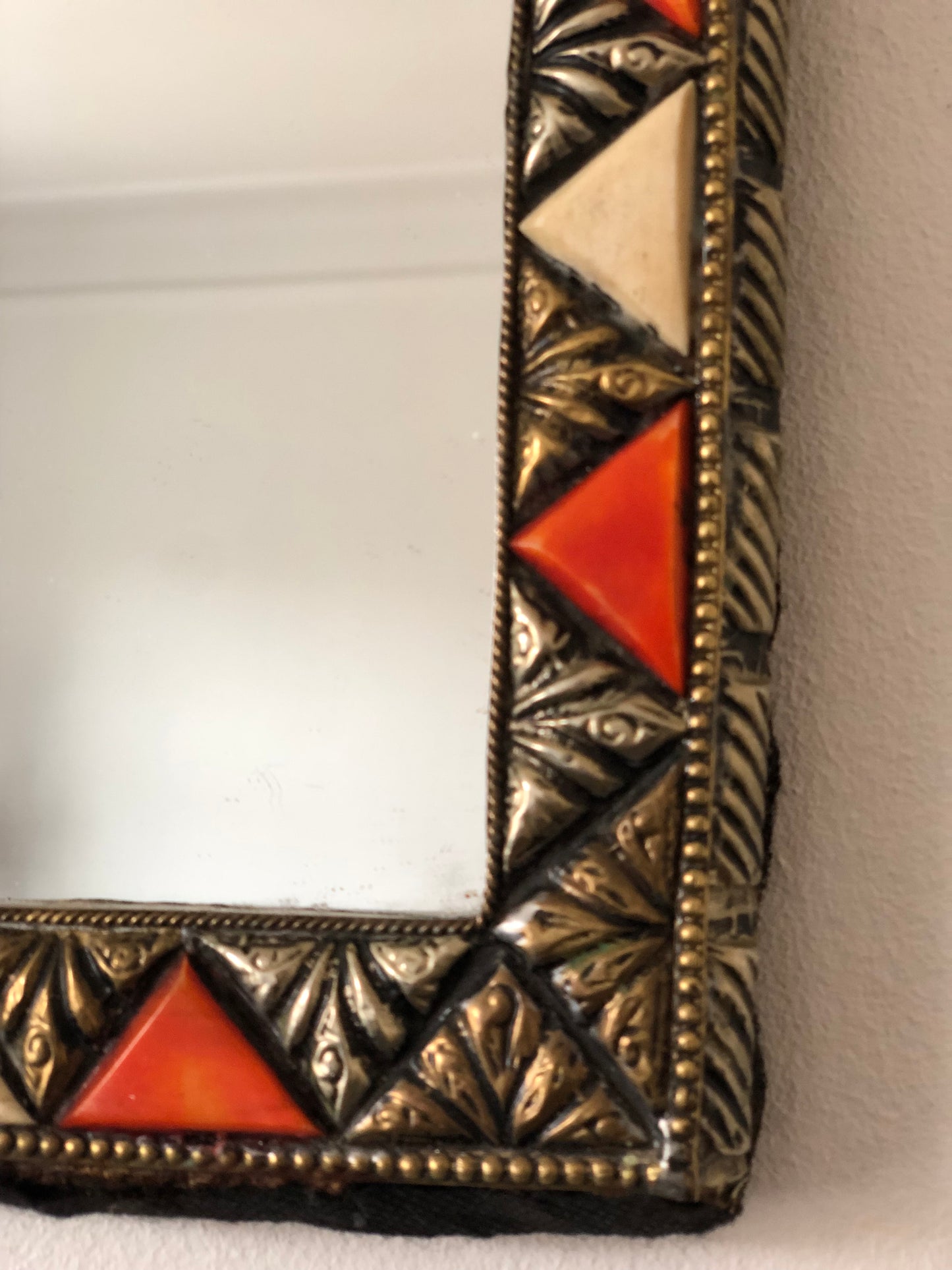 Vintage Arched Wall Mirror – Spanish, Hollywood Regency, Moroccan-inspired 1960s