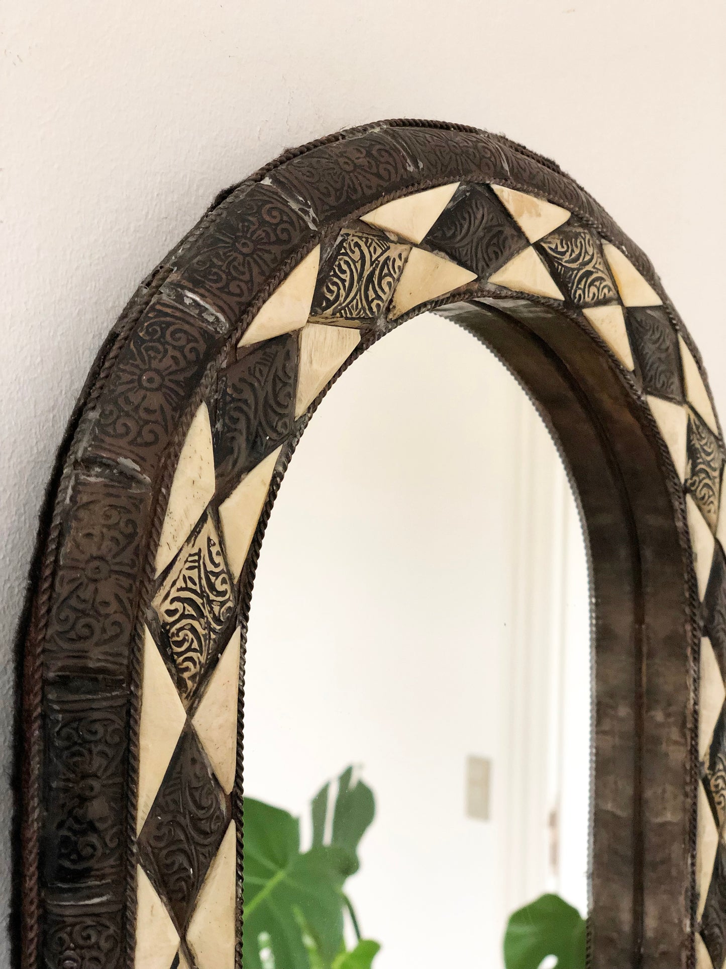 Vintage Arched Wall Mirror - Spanish, Hollywood Regency, Moroccan-inspired 1960s