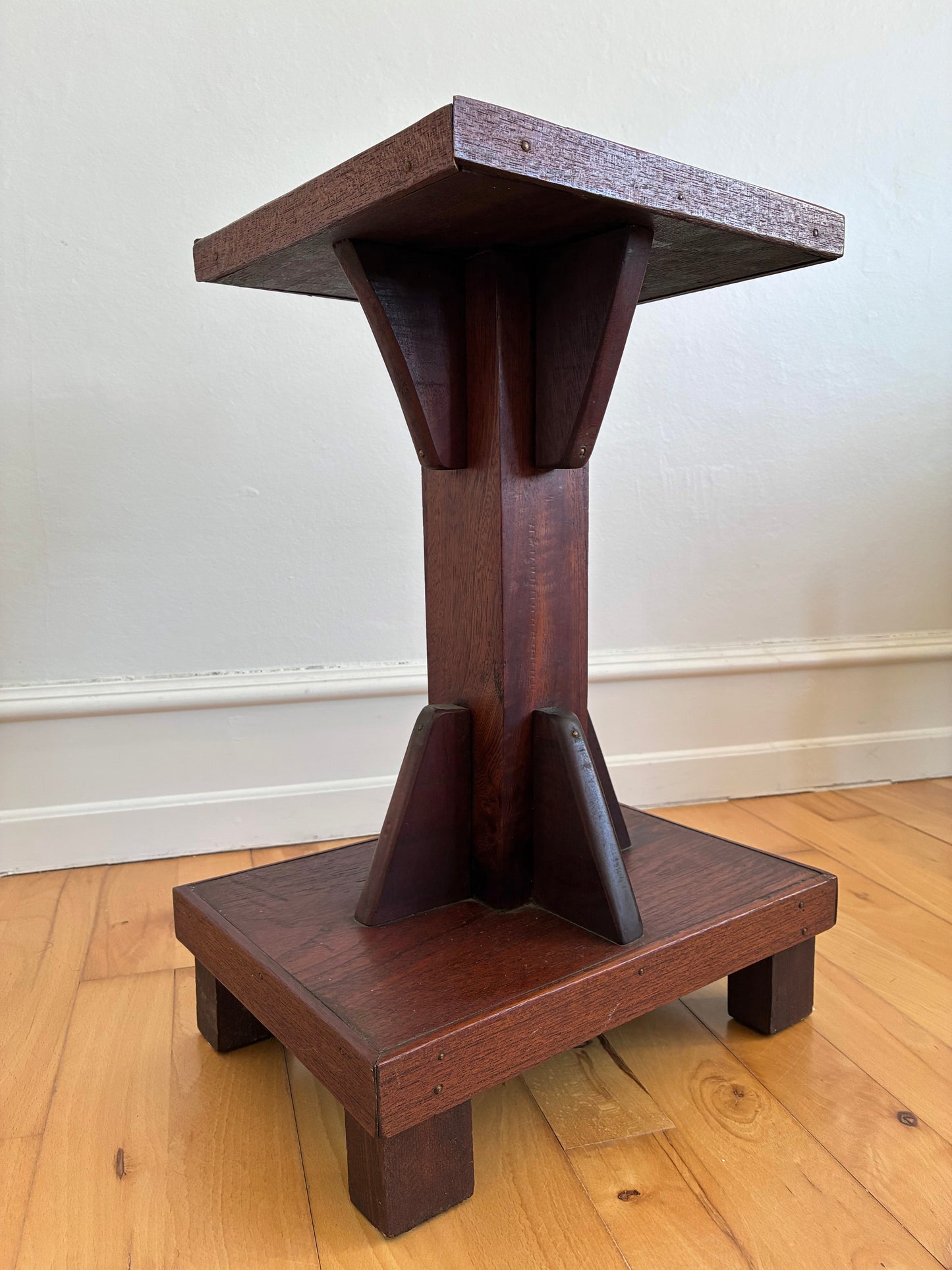 Vintage Arts and Crafts Tile-Top Side Table / Plant Stand