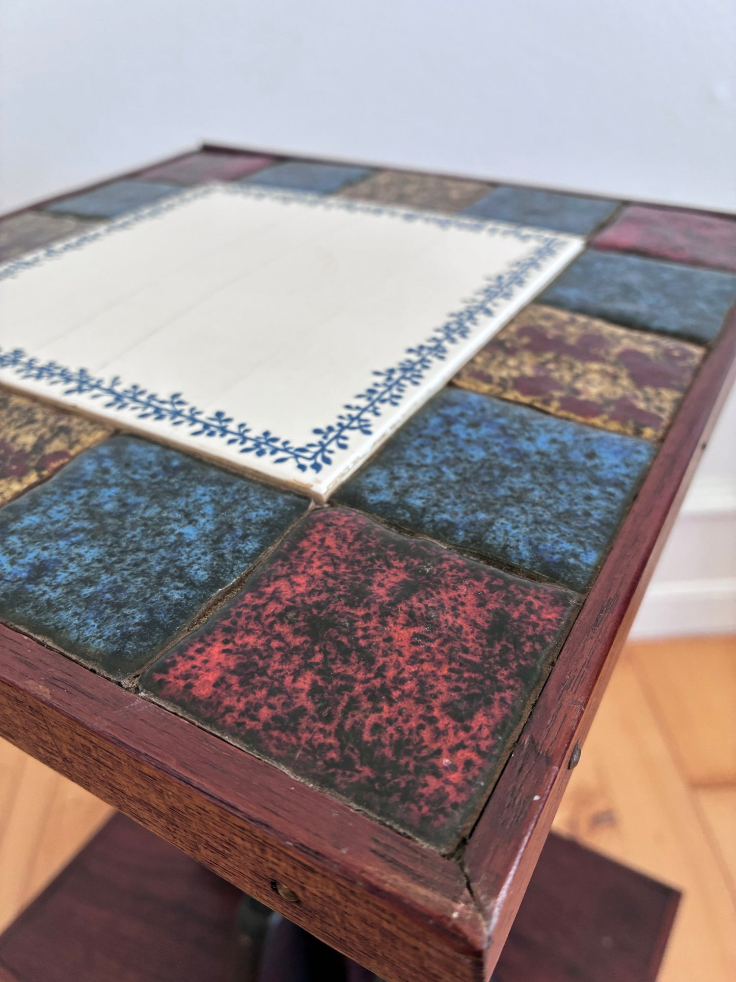 Vintage Arts and Crafts Tile-Top Side Table / Plant Stand
