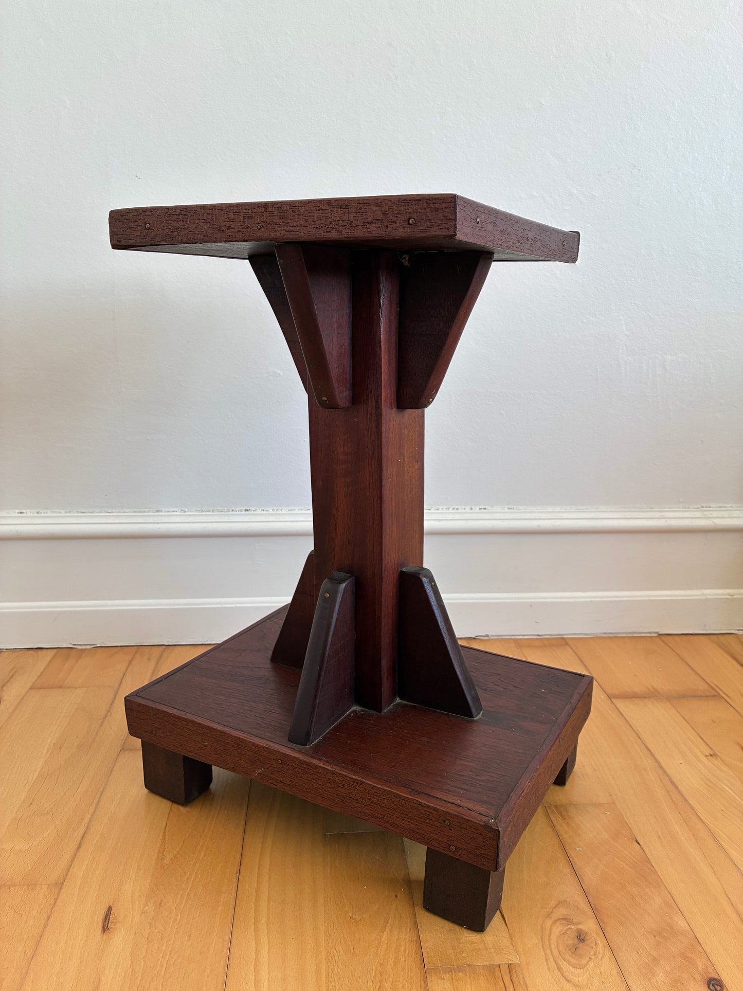 Vintage Arts and Crafts Tile-Top Side Table / Plant Stand