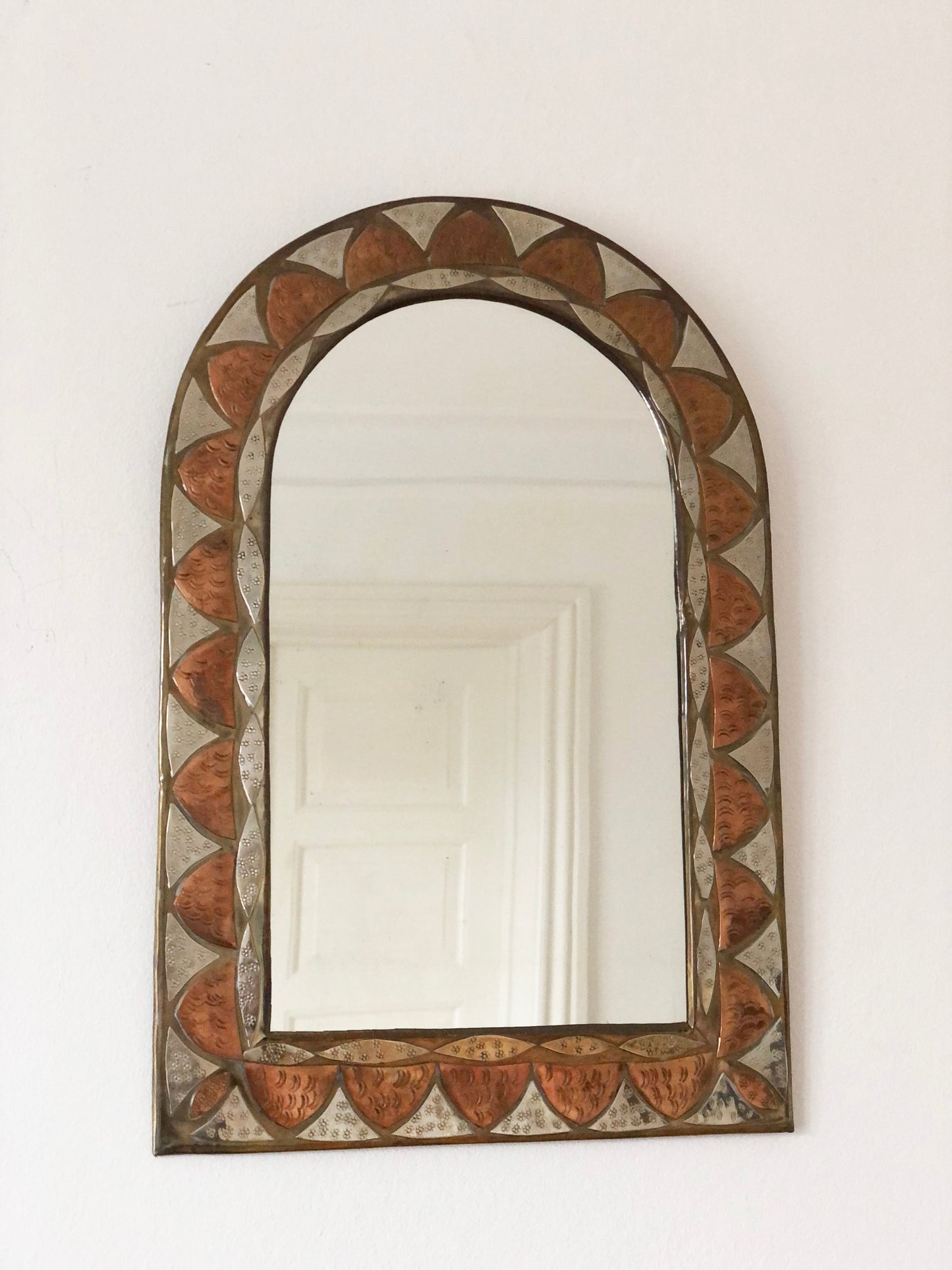Vintage Brass Wall Mirror – Hollywood Regency, Spanish, 1960s
